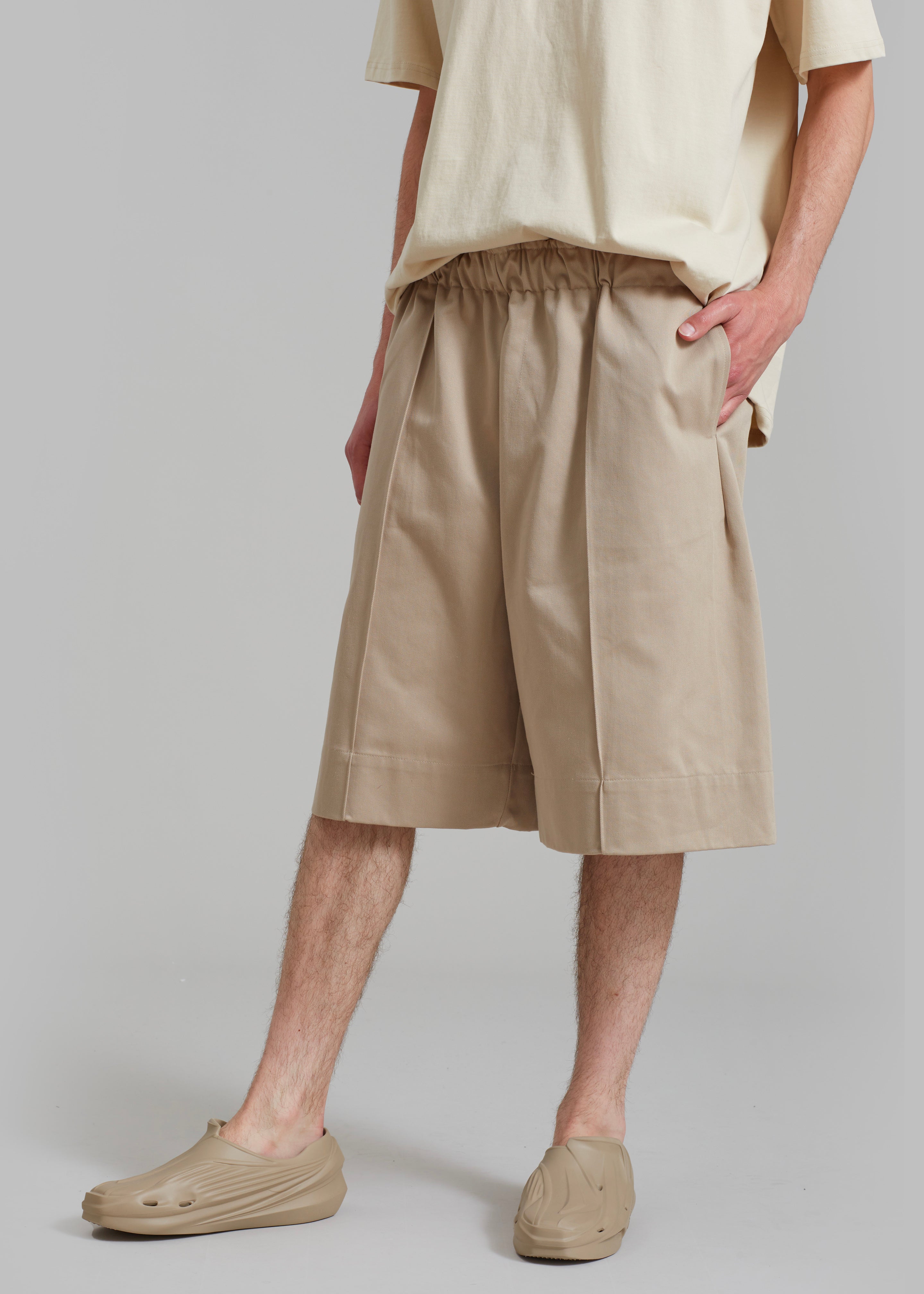 Adan Bermuda Shorts - Beige - 4