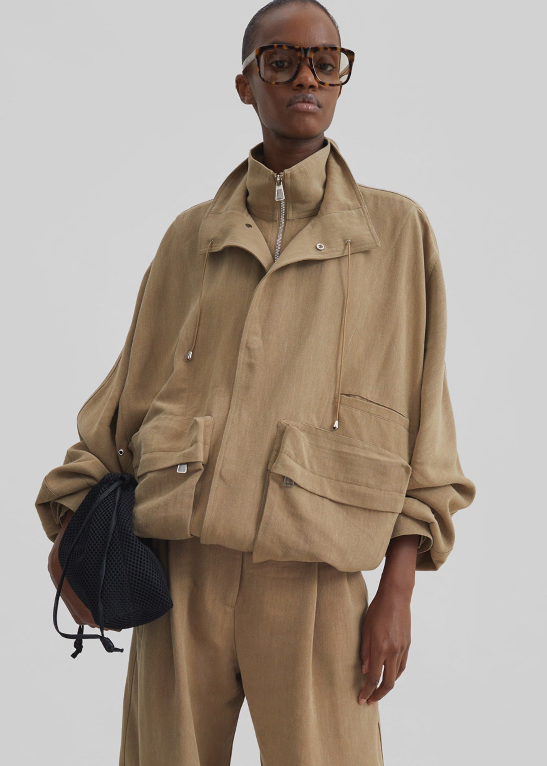 Breya Linen Fluid Jacket - Camel – The Frankie Shop Europe