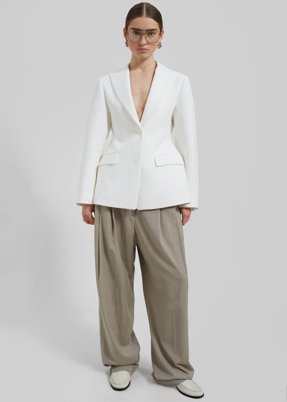 Colette Hourglass Blazer - White - 4