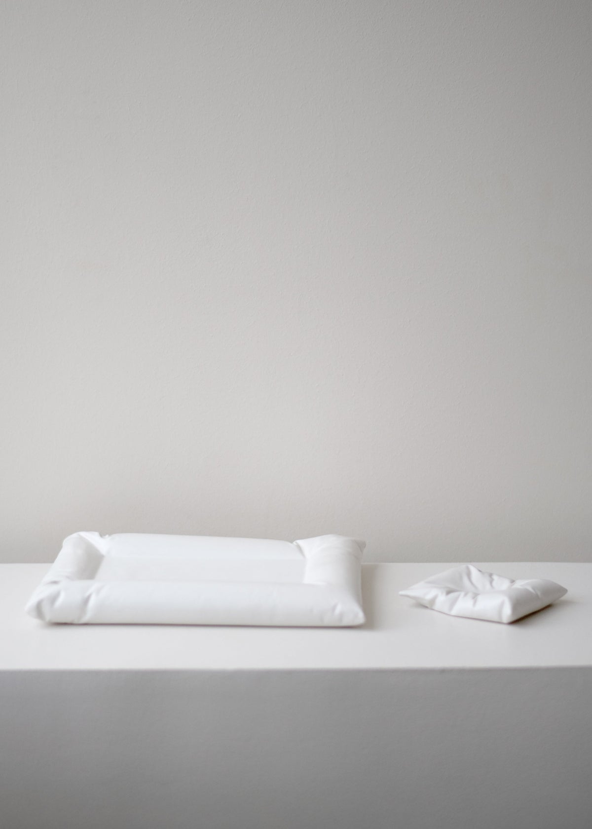 Completedworks Large Cushion Tray - Matte White - 3