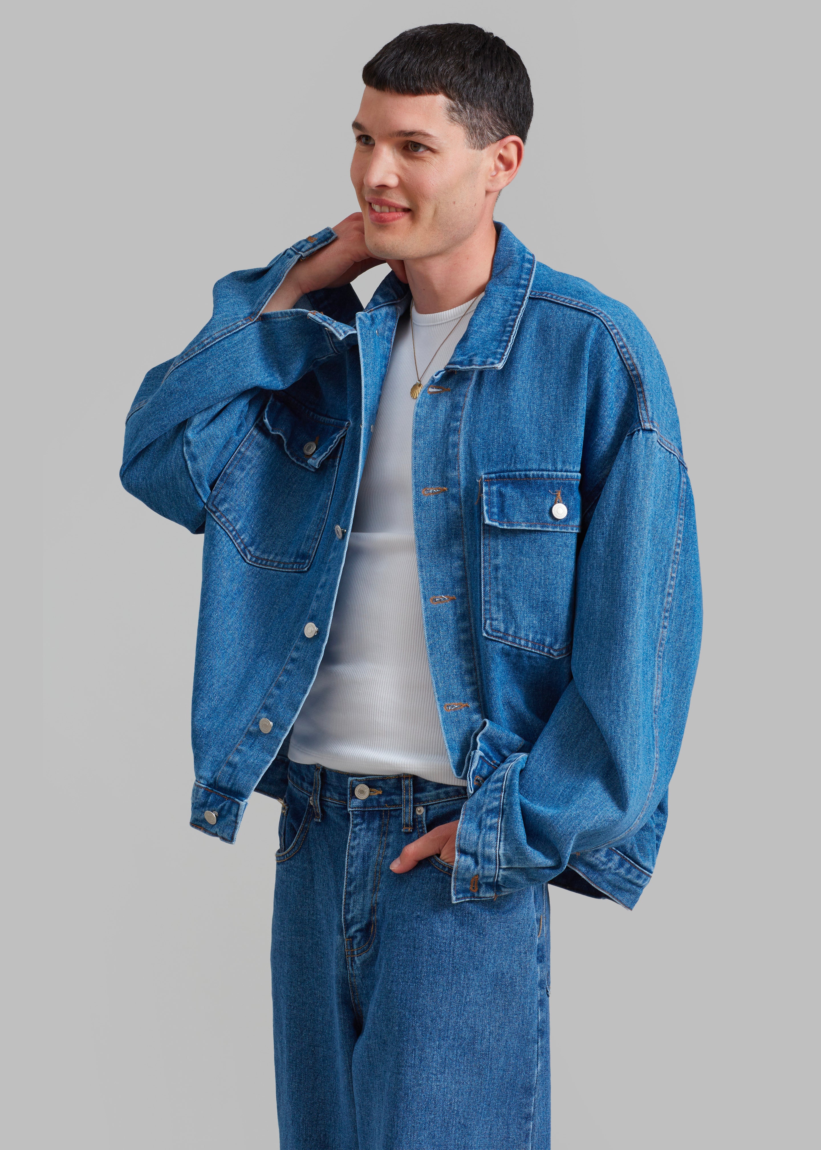 Connor Oversized Denim Jacket - Medium Wash – Frankie Shop Europe