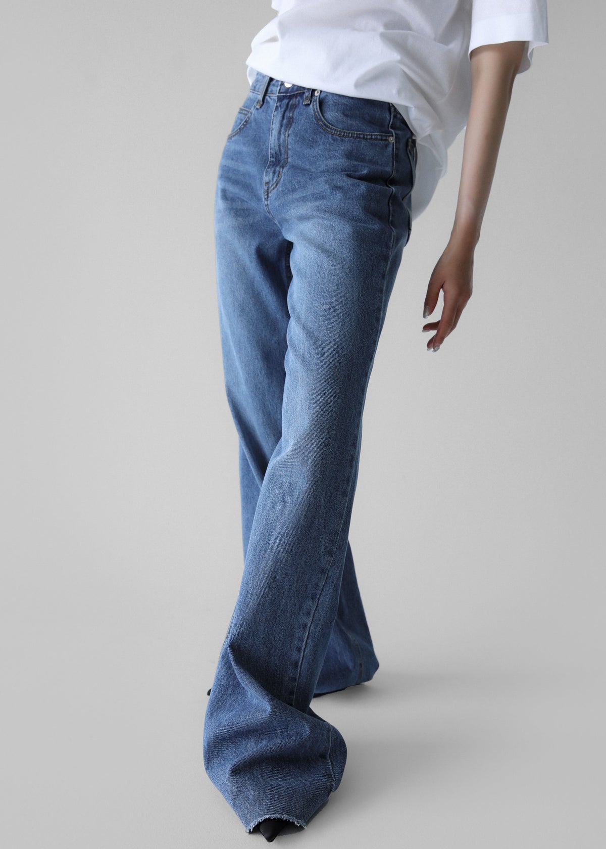 Dalston Jeans - Medium Wash - 8
