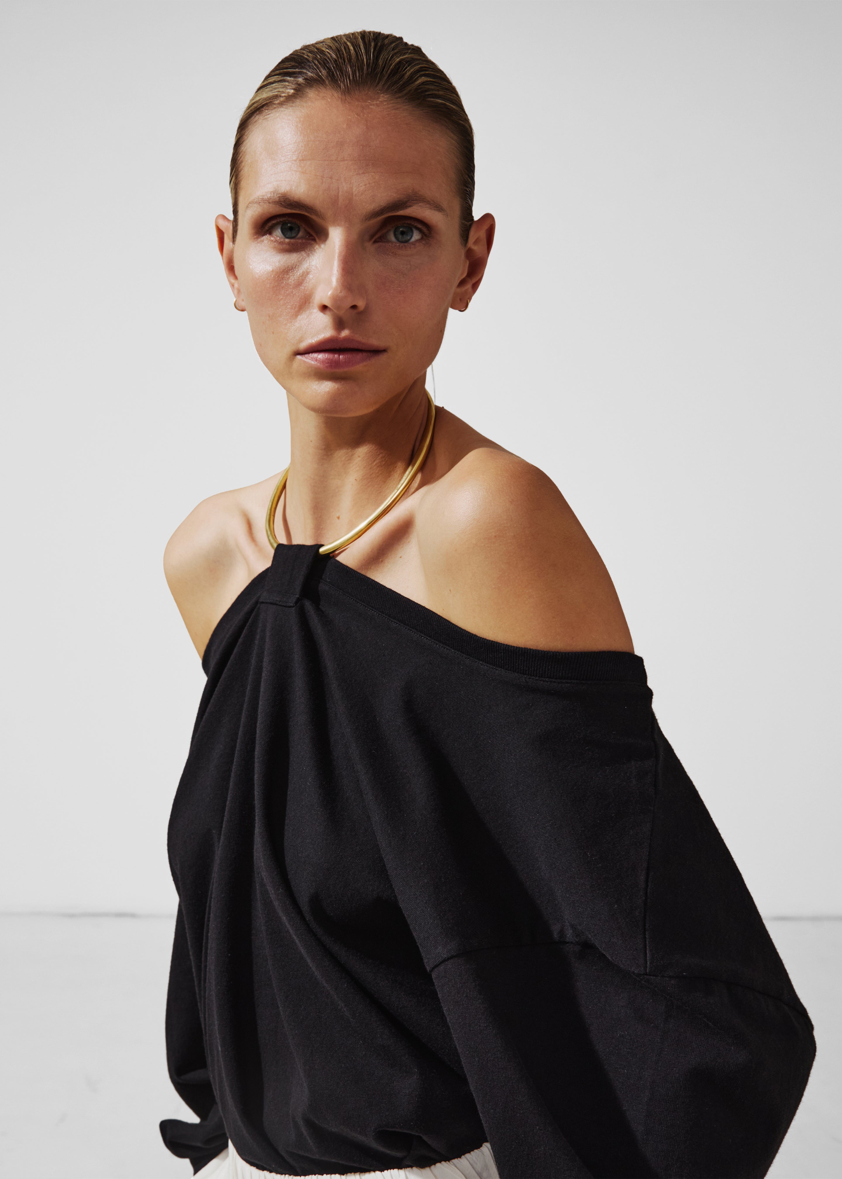 Darkpark Erin Necklace Off-Shoulder Top - Black – The Frankie Shop