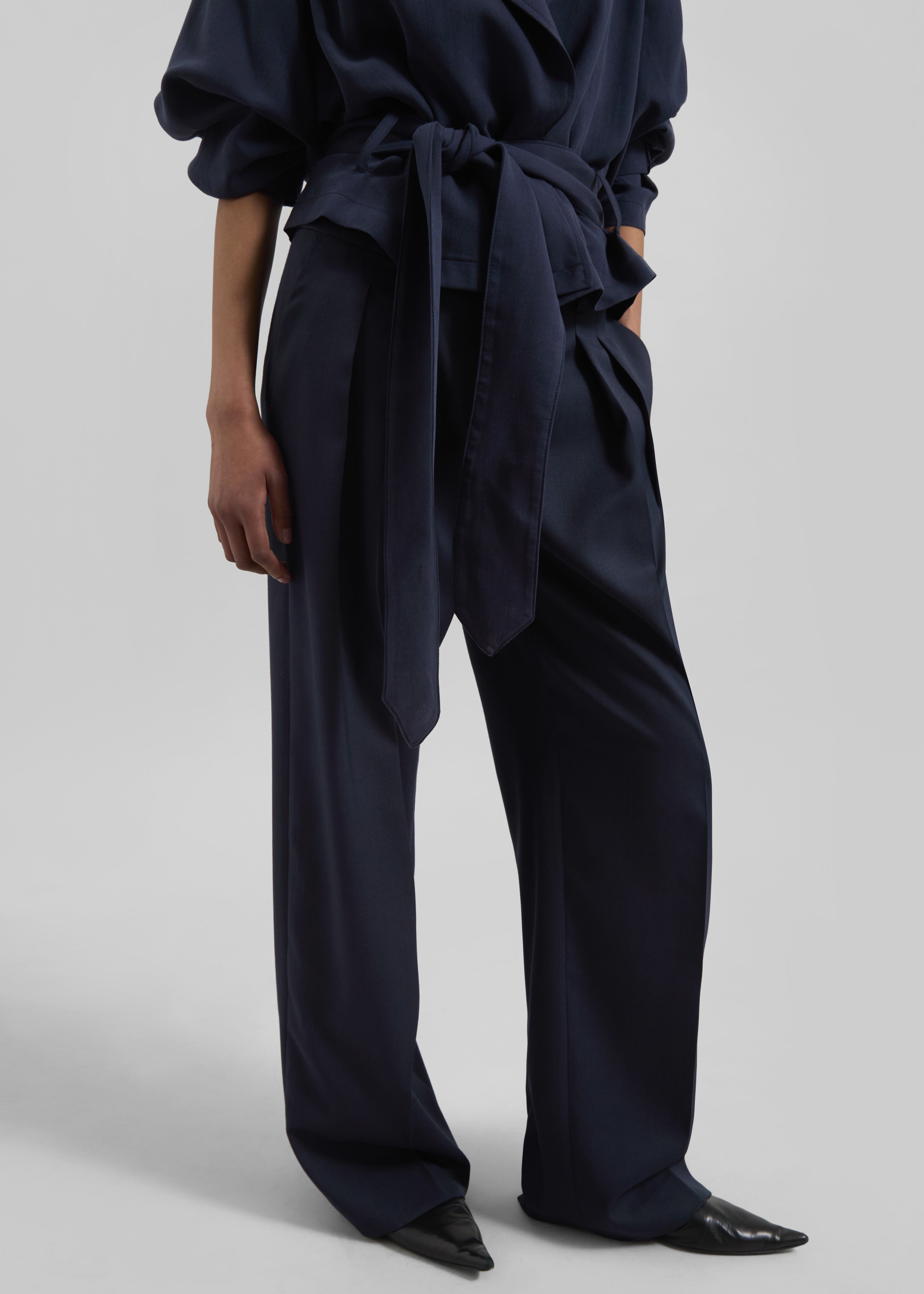 Daytona Pleated Trousers - Navy - 6