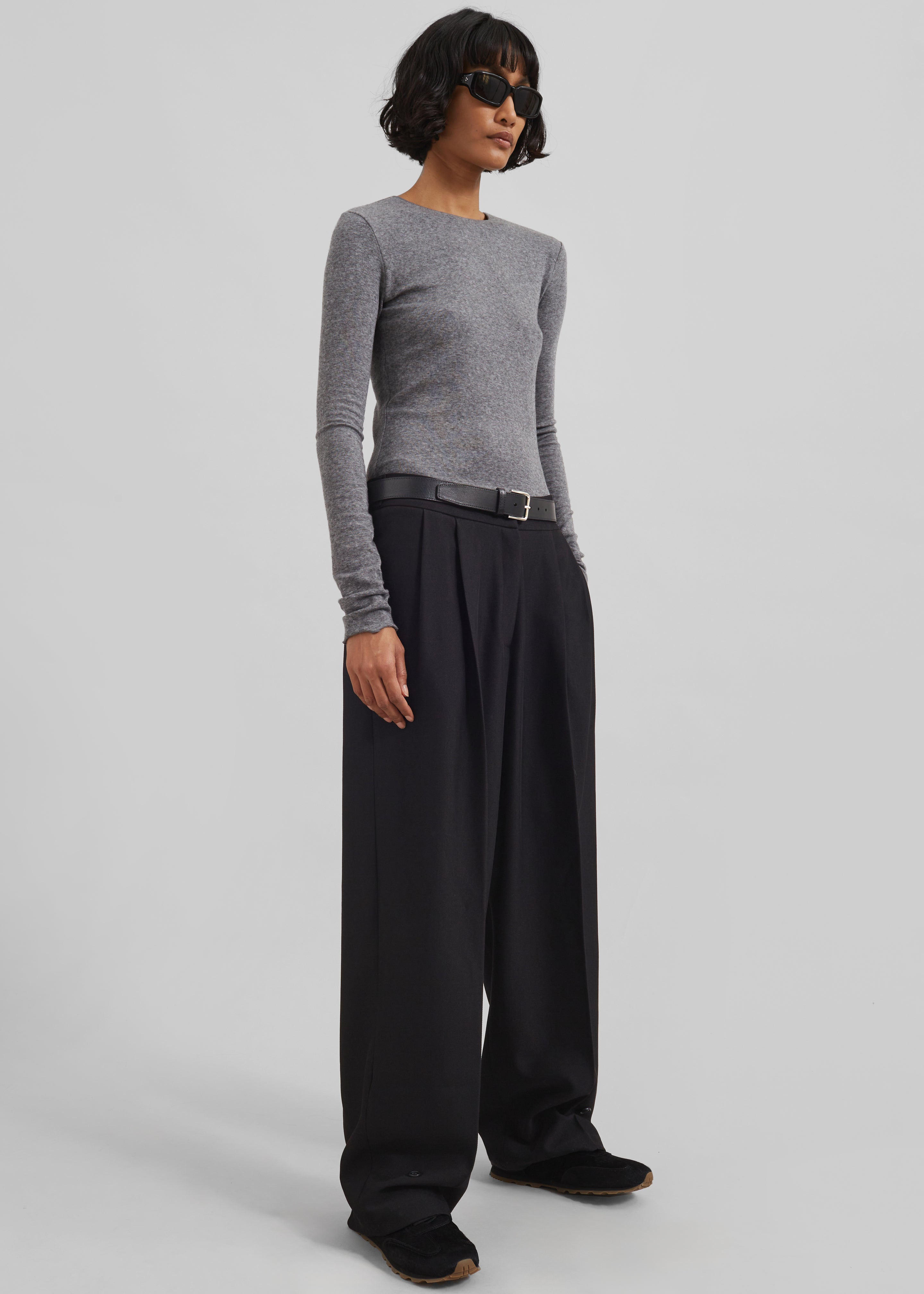 Doyer Pleated Trousers - Black - 7