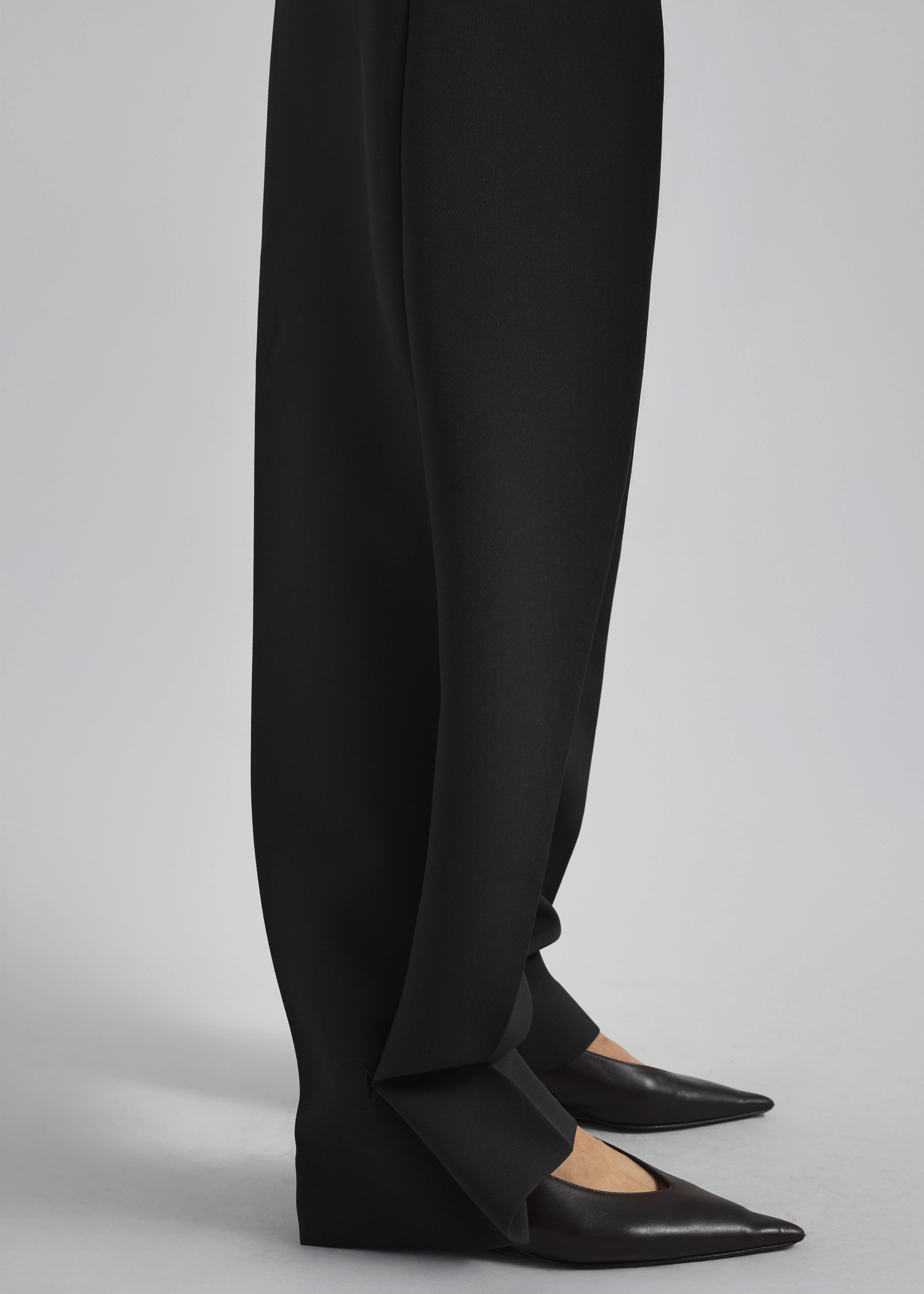 Doyer Pleated Trousers - Black - 3