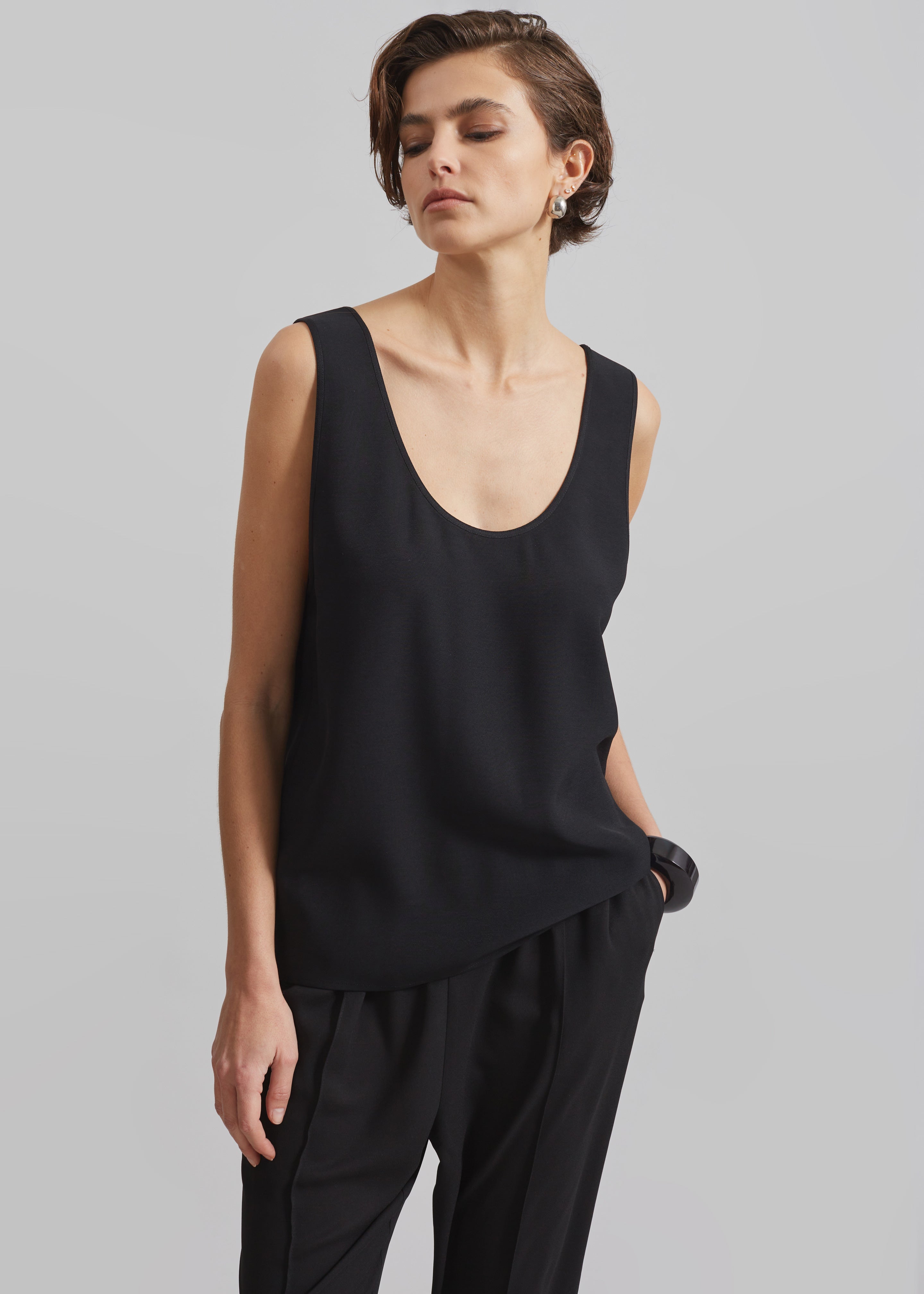 Esten Tank Top - Black - 3