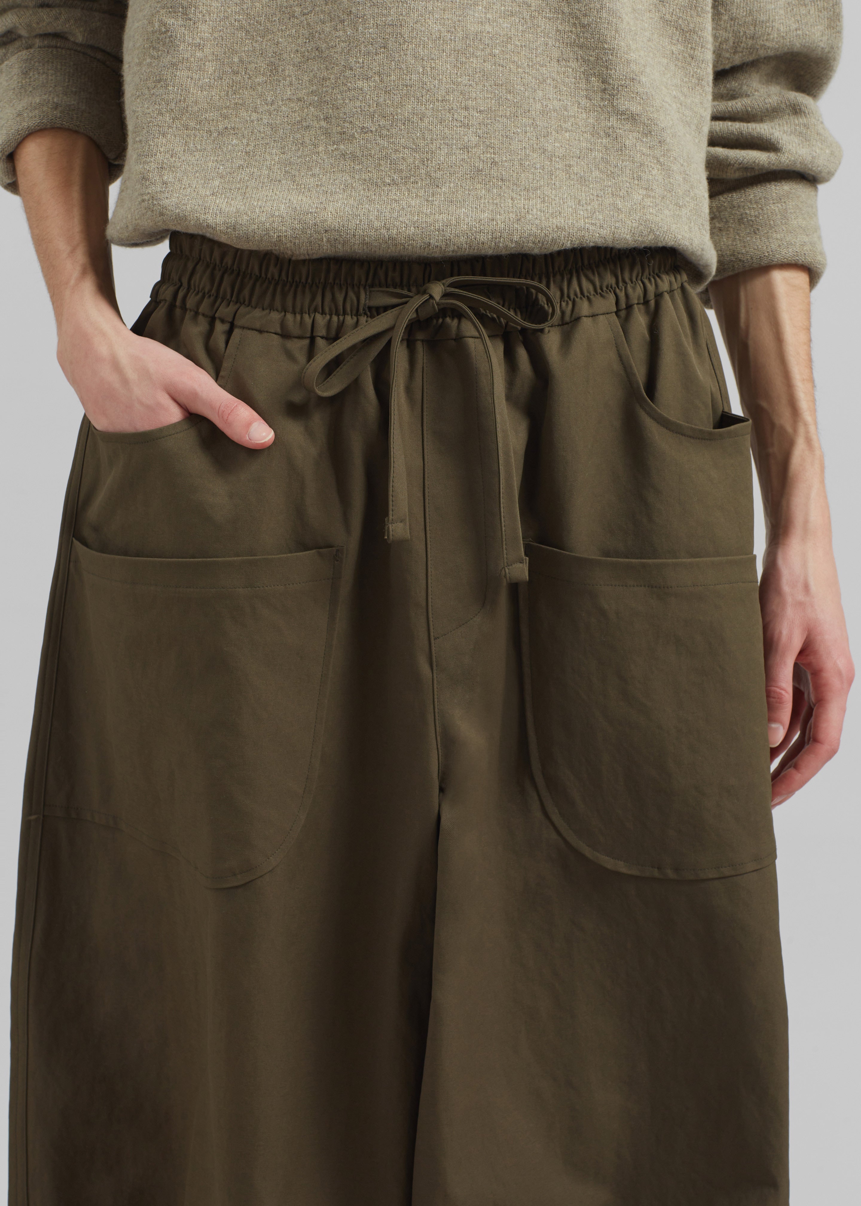 Fae Balloon Pants - Army Green - 3