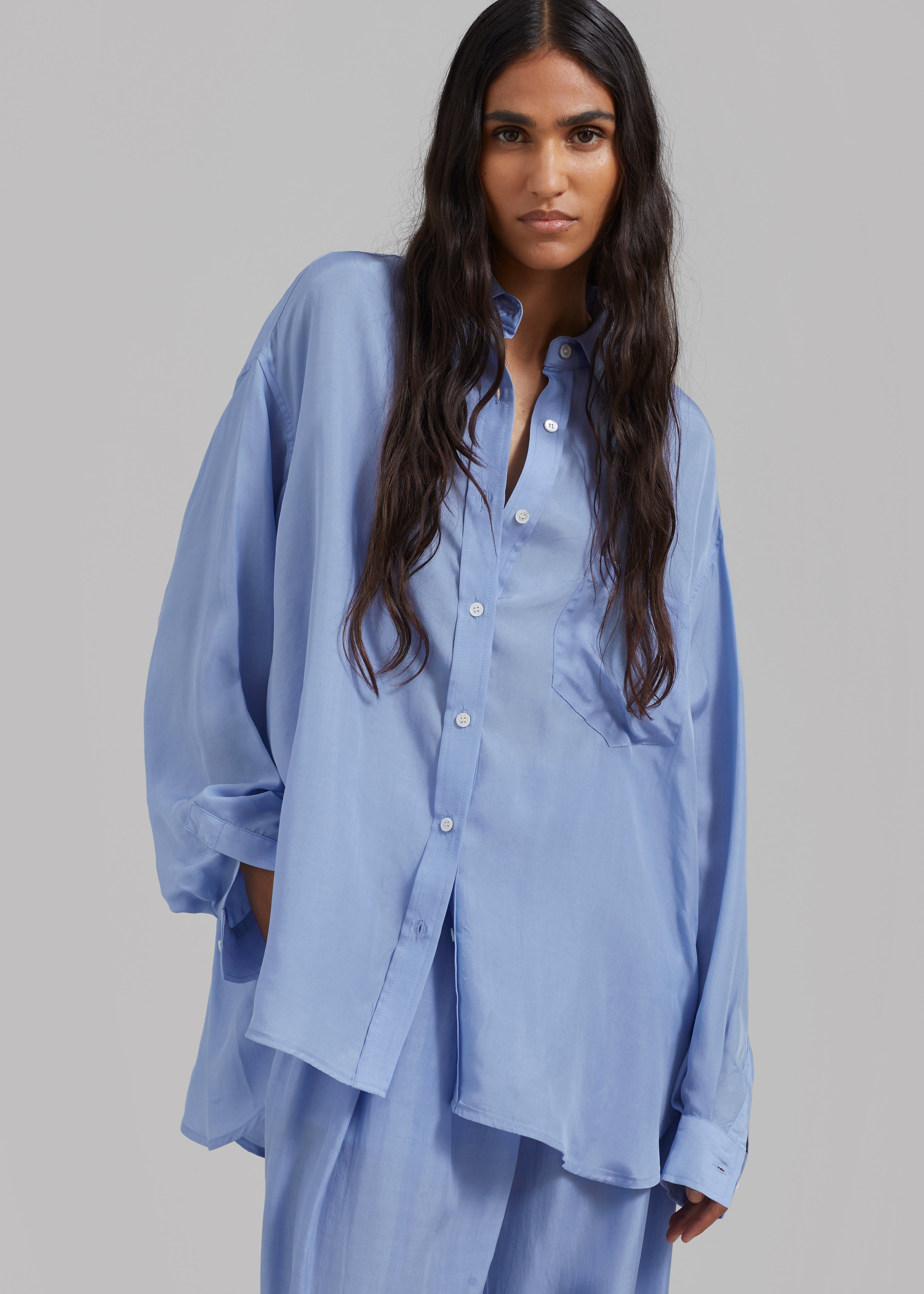 Georgia Silky Shirt - Light Blue - 2