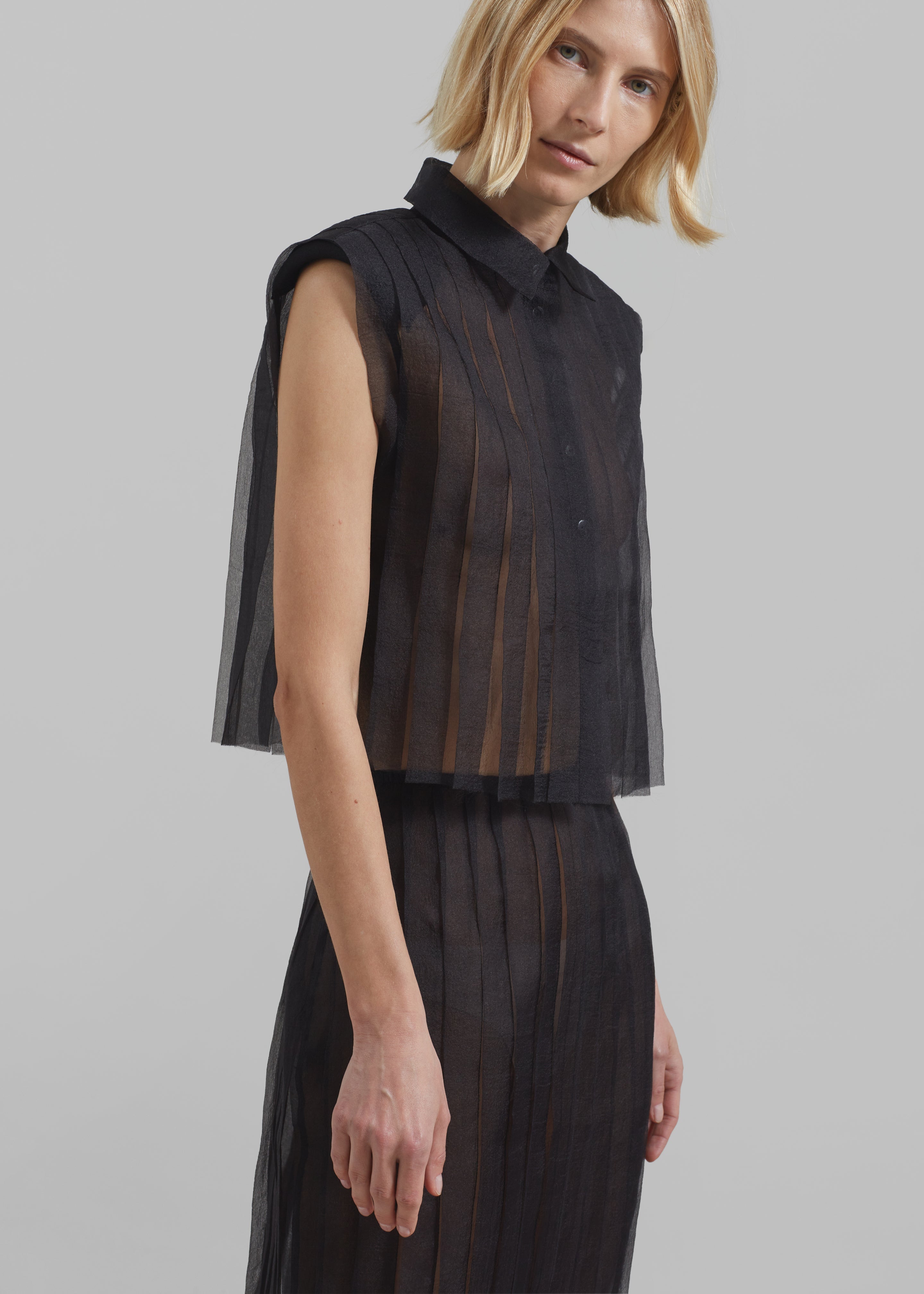 Gudu Top #10 - Black - 4