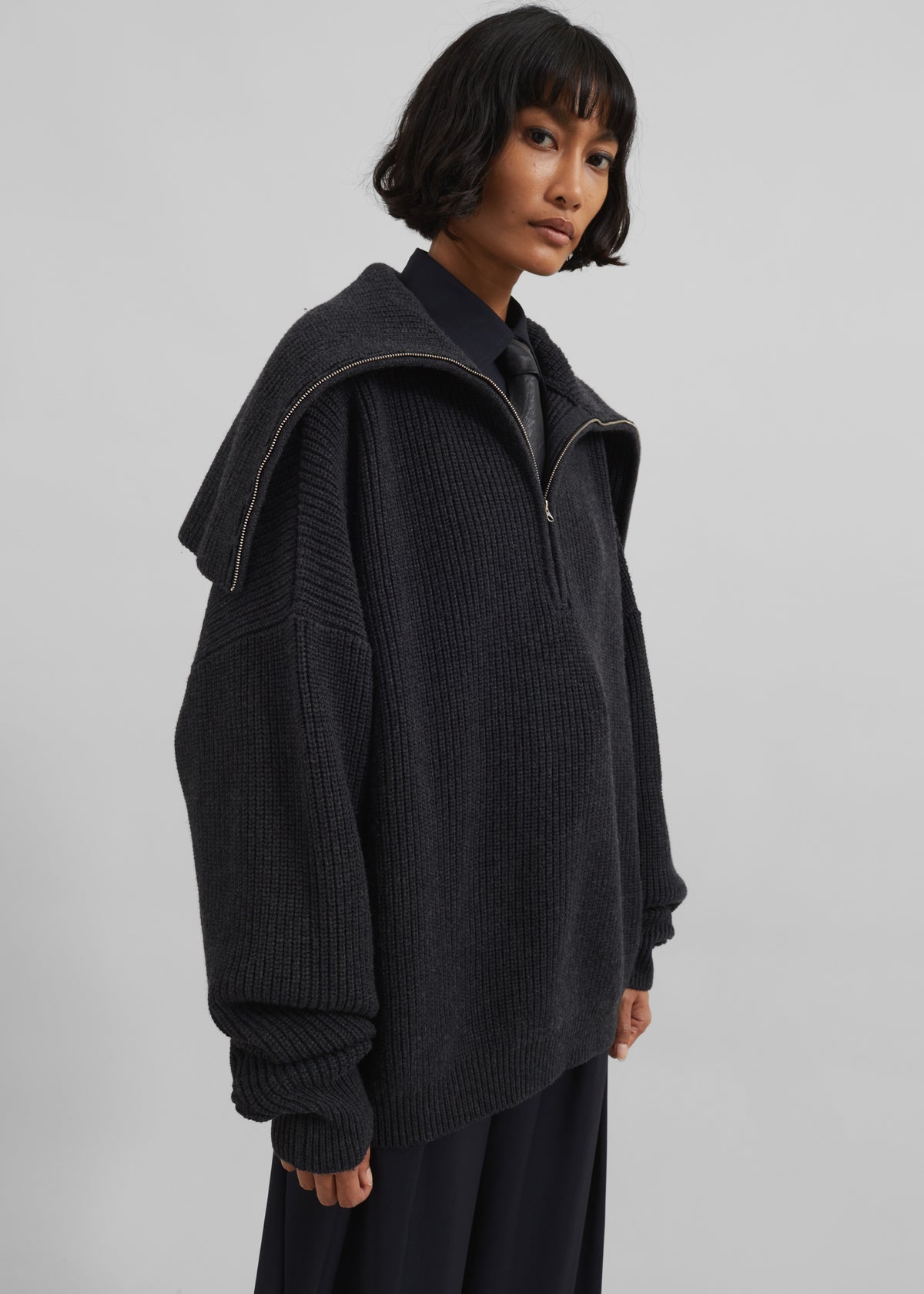 Hazel Oversized Wool Jumper - Dark Grey - 14