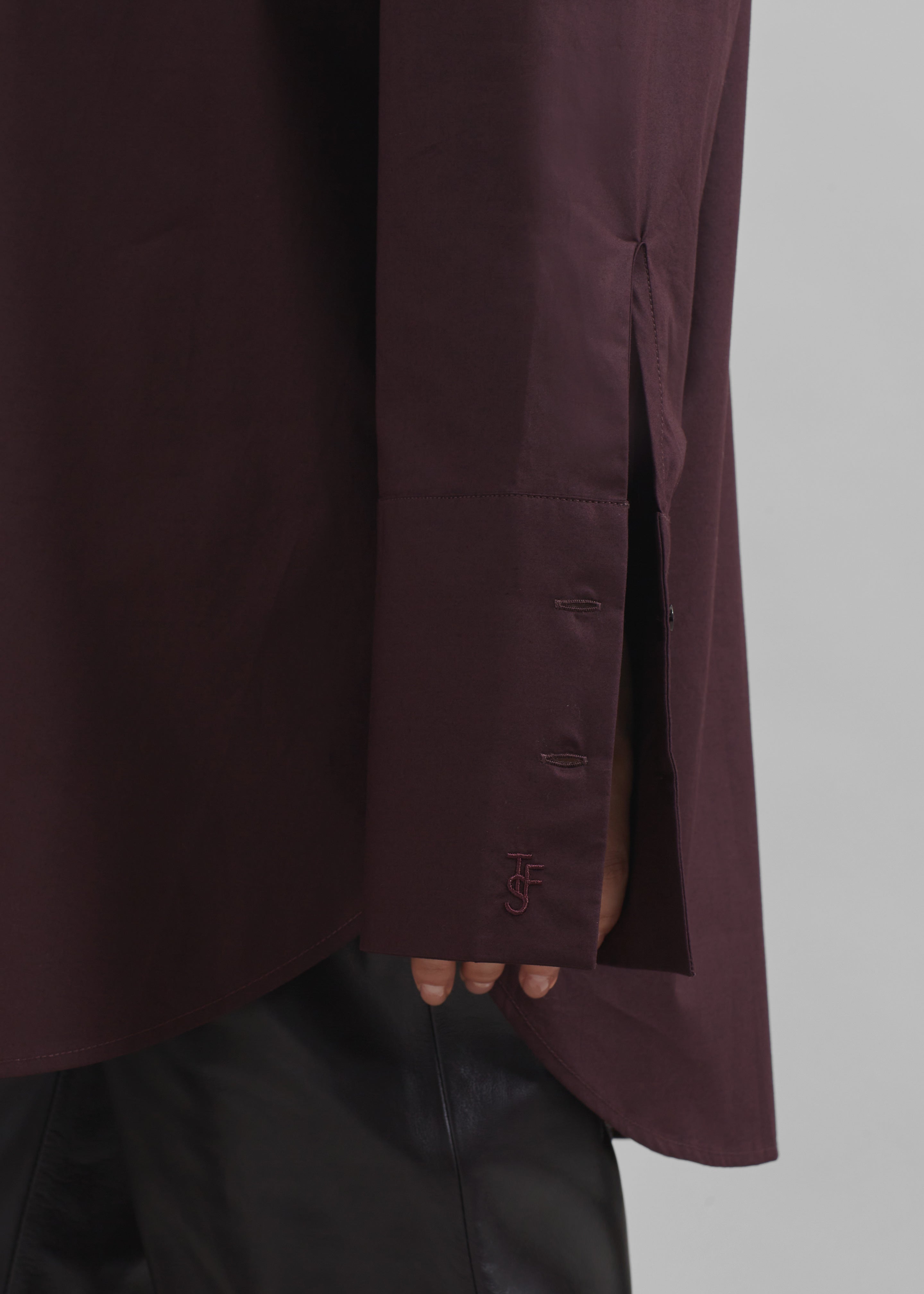 Helen Organic Cotton Long Shirt - Dark Plum - 7