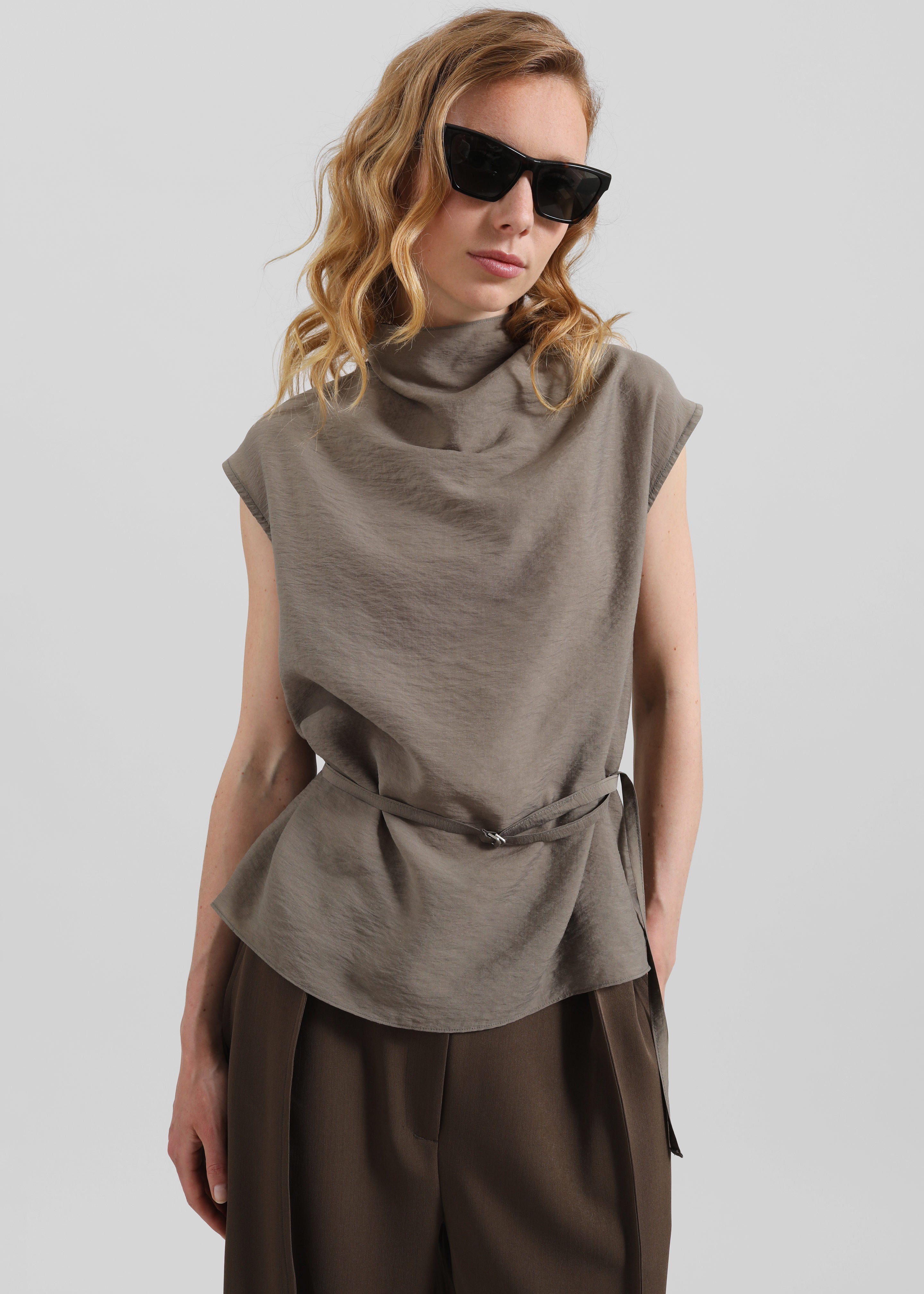 Ivara Fluid Belted Top - Dark Taupe - 5