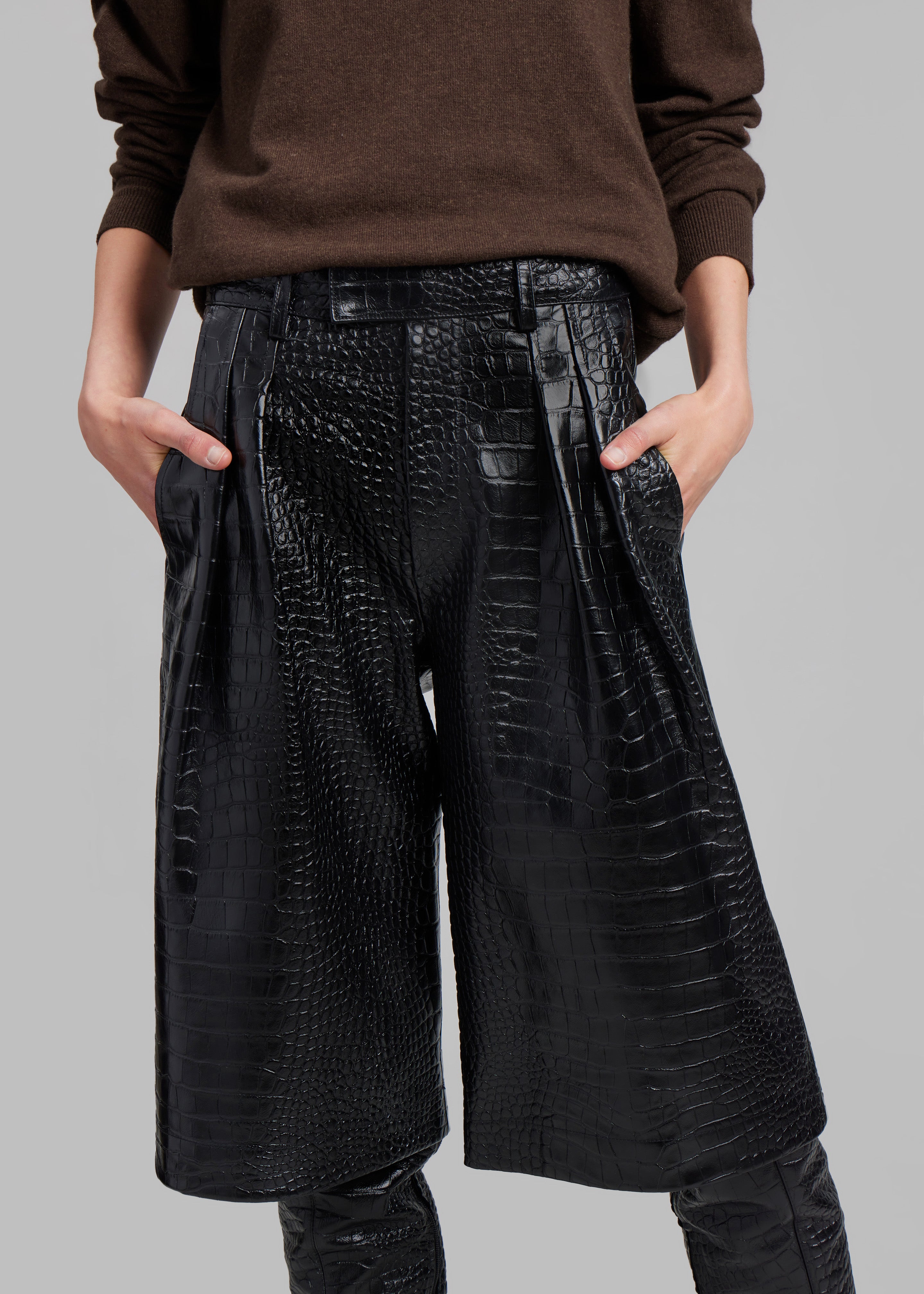 Jenkins Croc-Effect Bermuda Shorts - Black - 3