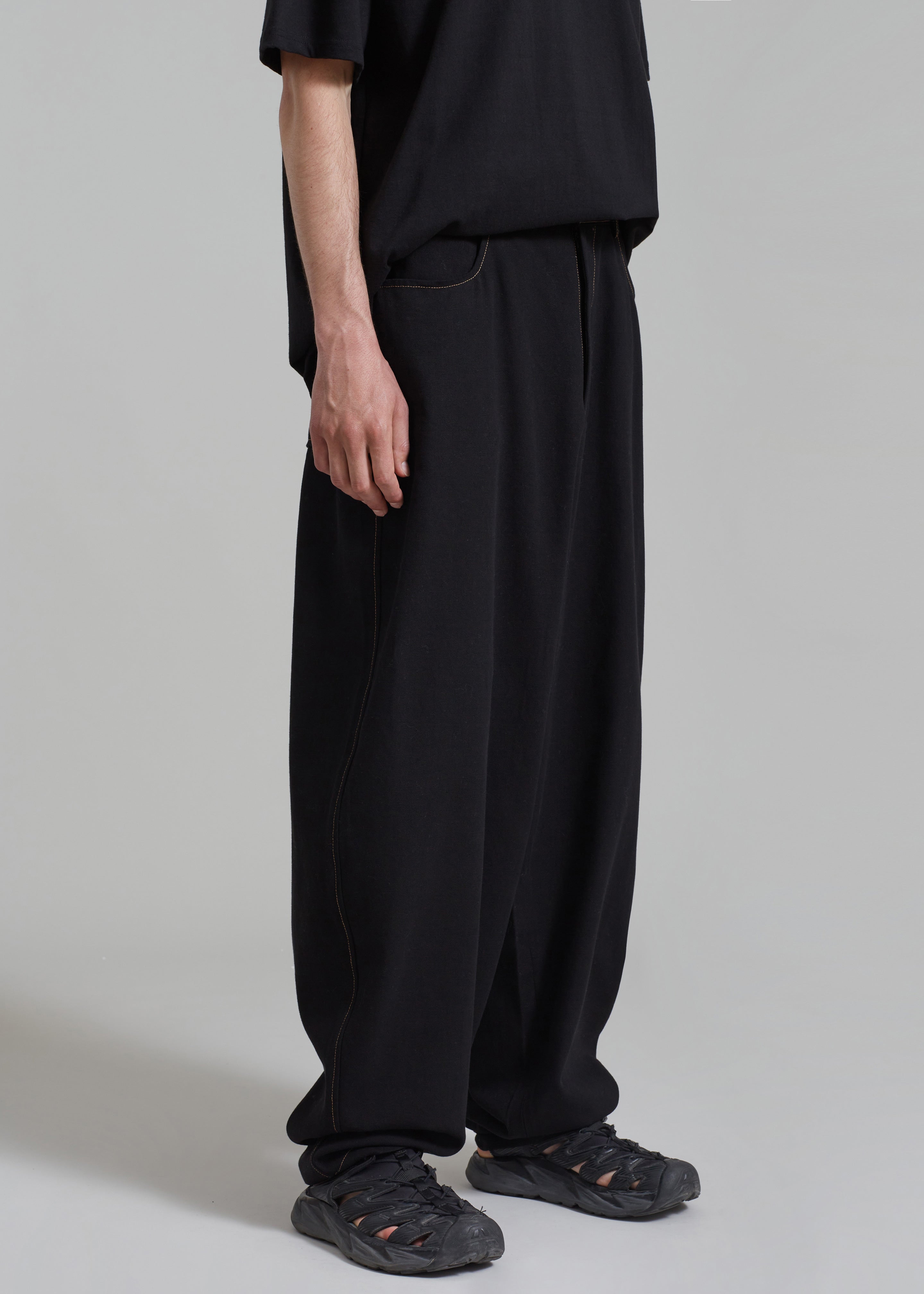 Joshua Baggy Pants - Black - 4