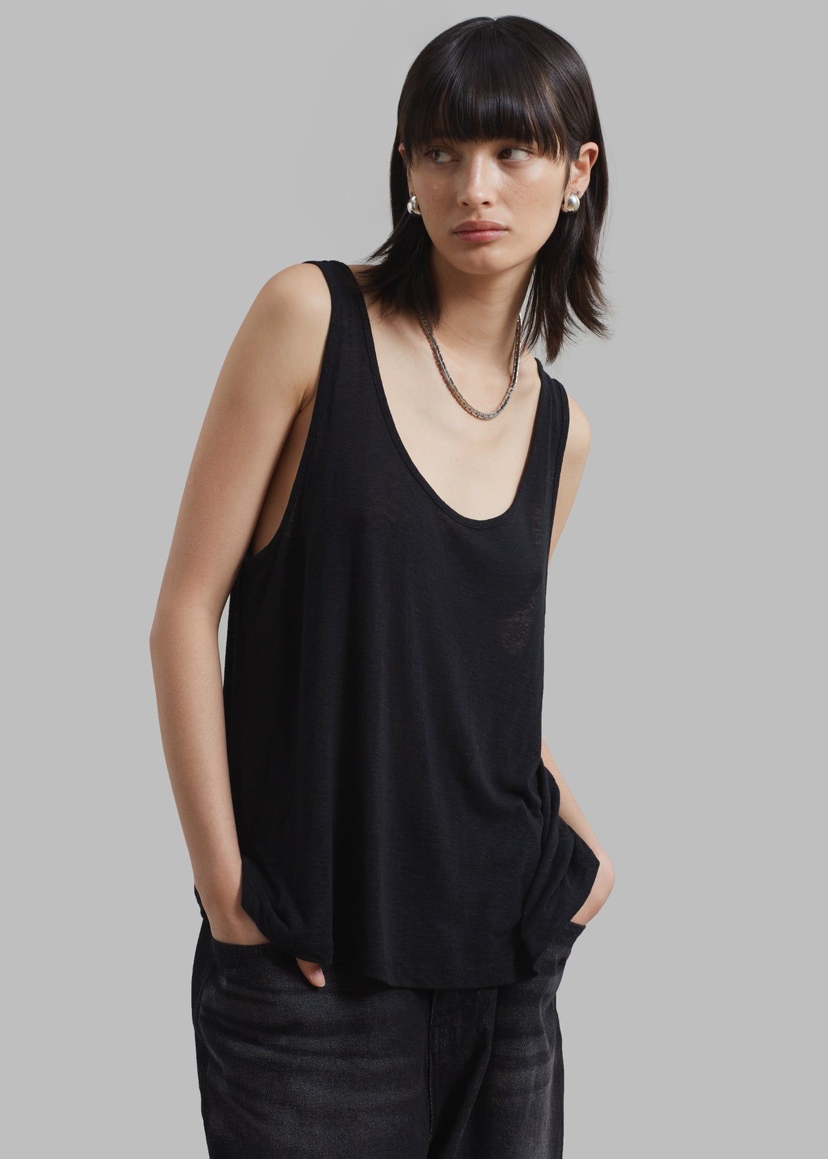 Josie Scoop Neck Tank Top - Black - 2