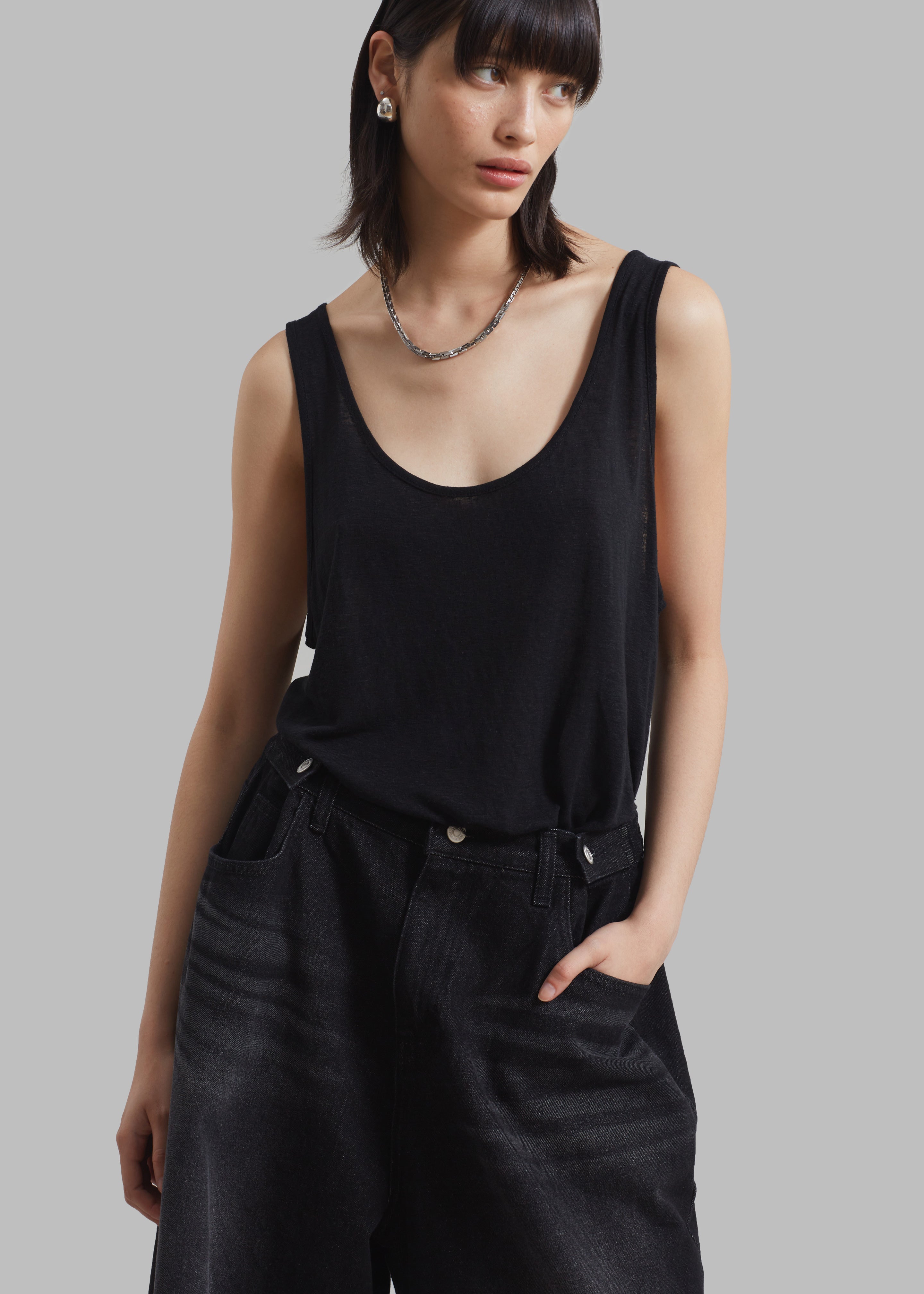 Josie Scoop Neck Tank Top - Black - 9