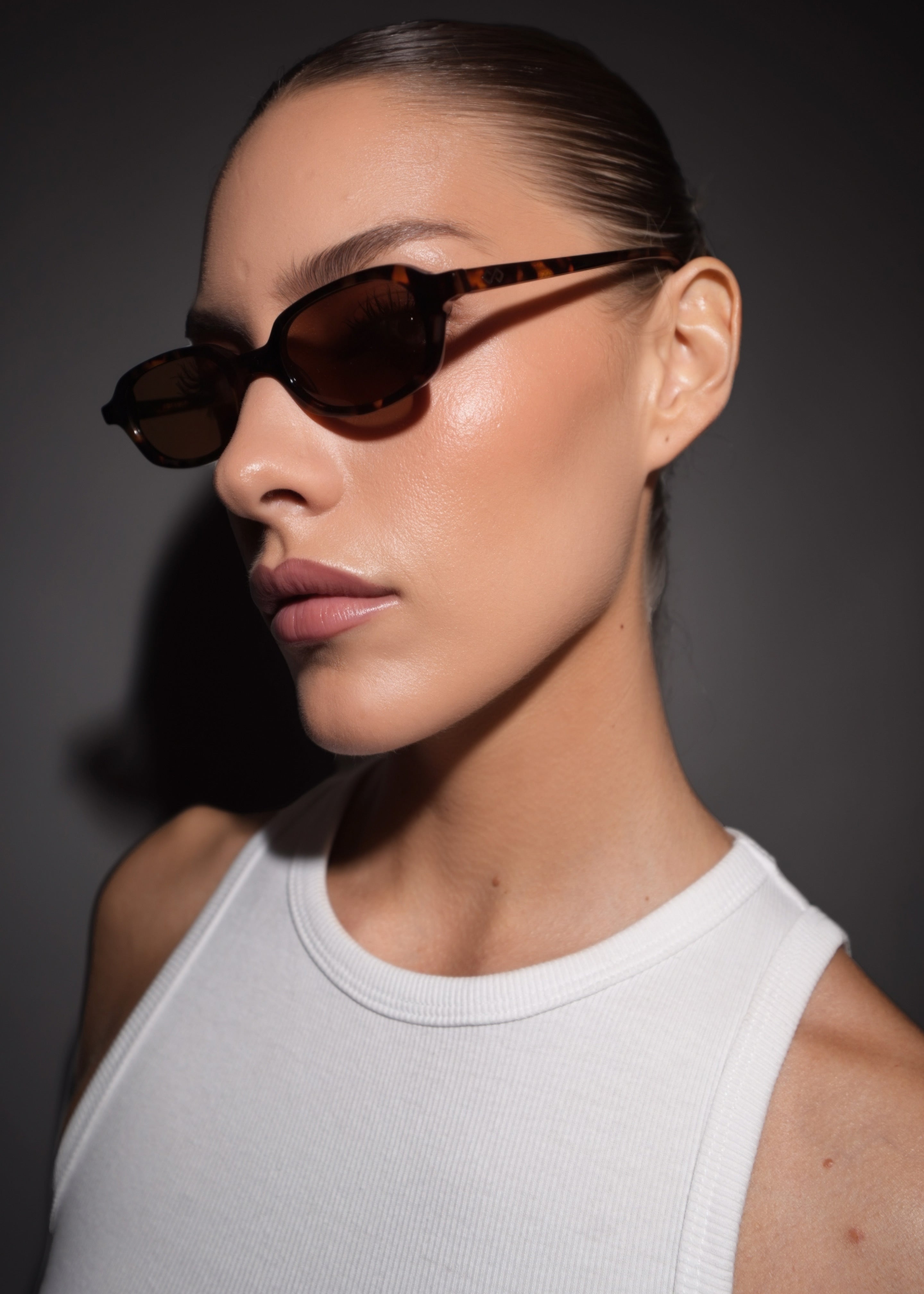 Karen Wazen Carolyn Sunglasses - Tortoise - 2