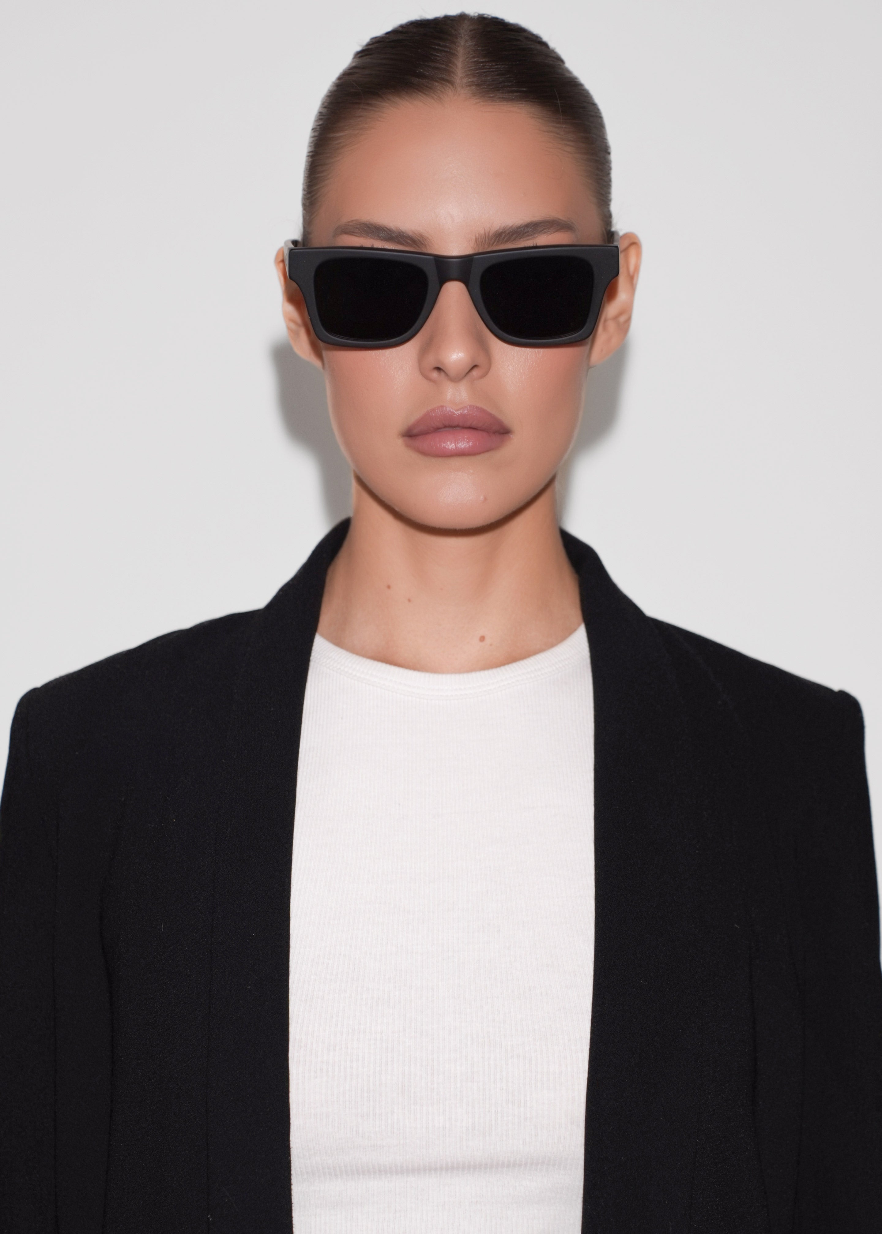 Karen Wazen Harper Sunglasses - Matte Black - 5