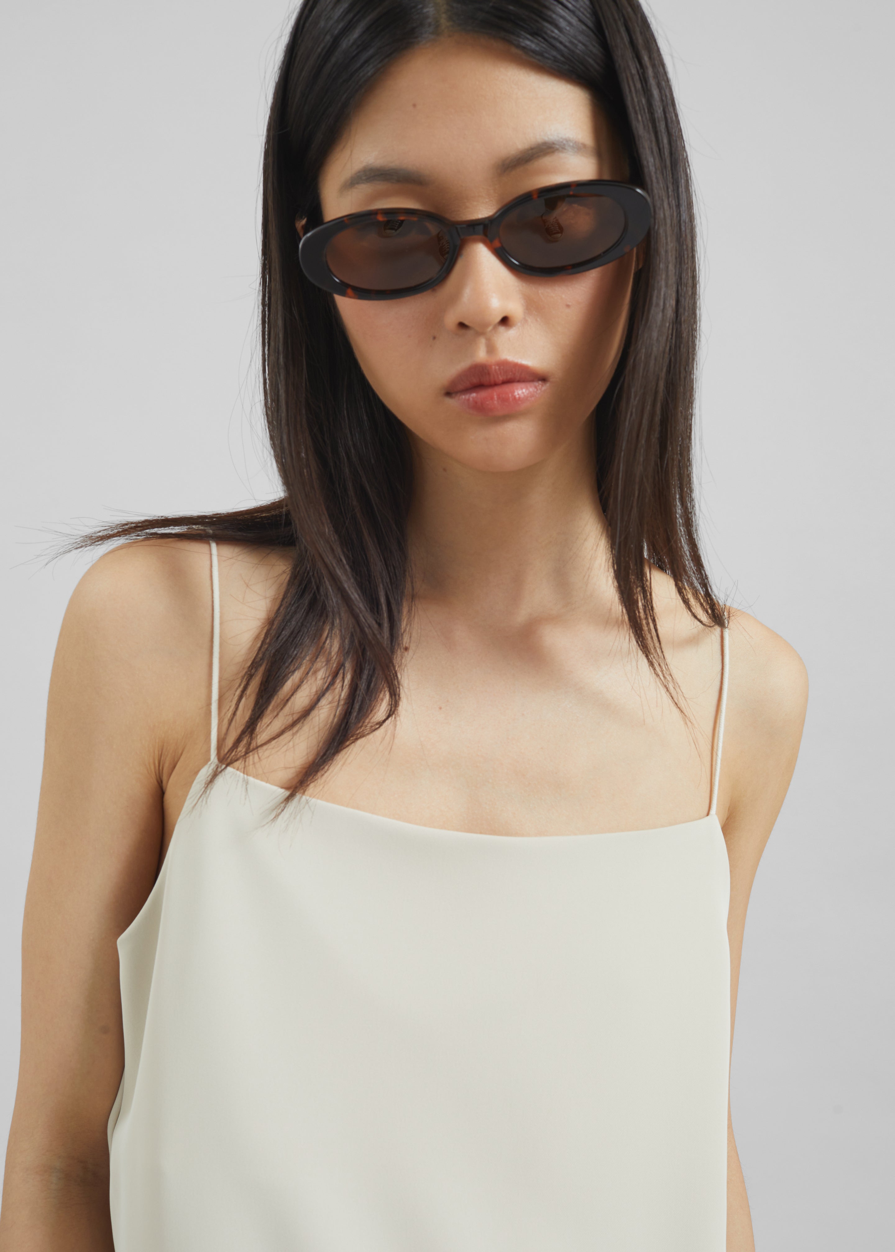 Karen Wazen Olivia Sunglasses - Tortoise - 5