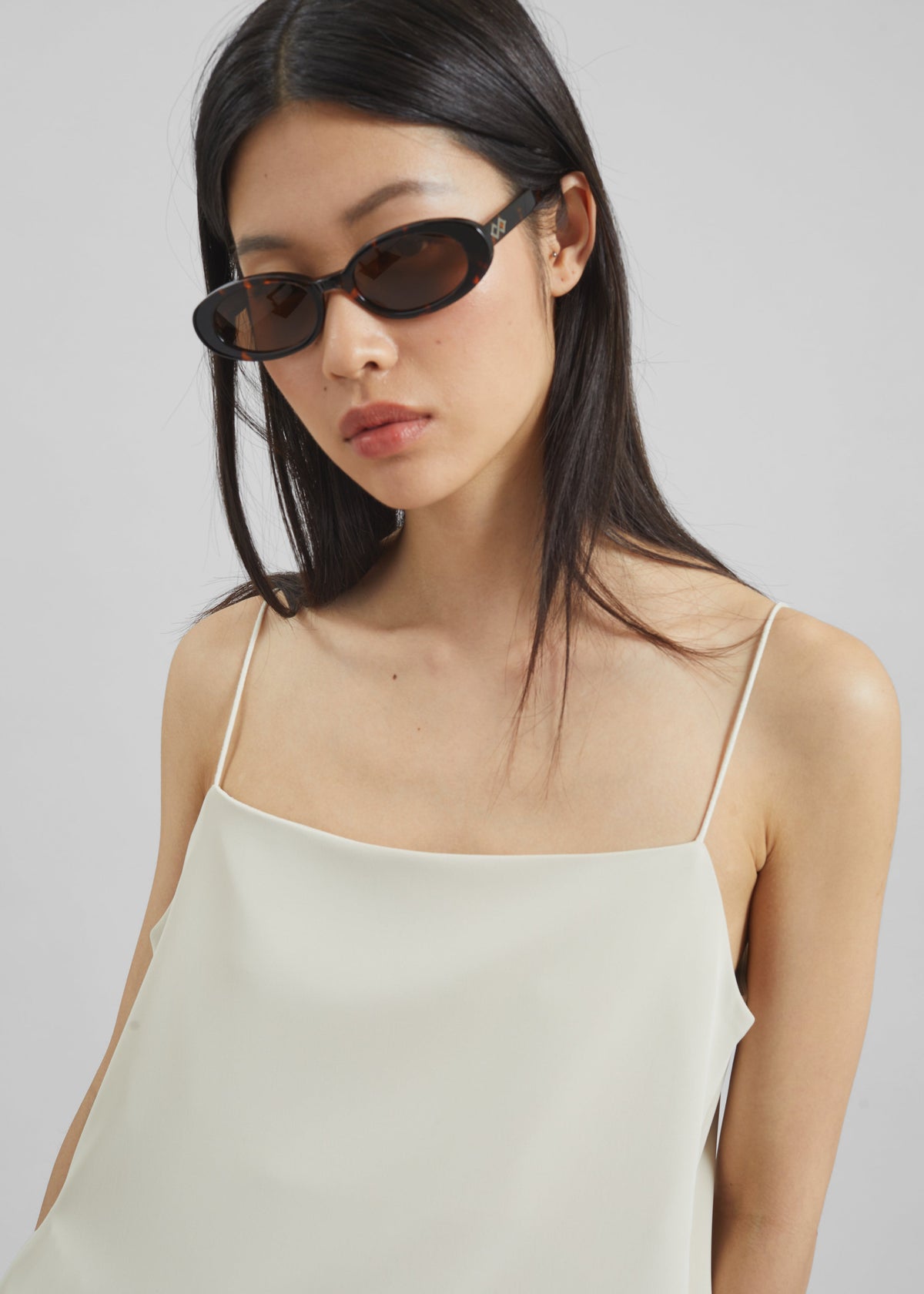 Karen Wazen Olivia Sunglasses - Tortoise - 6