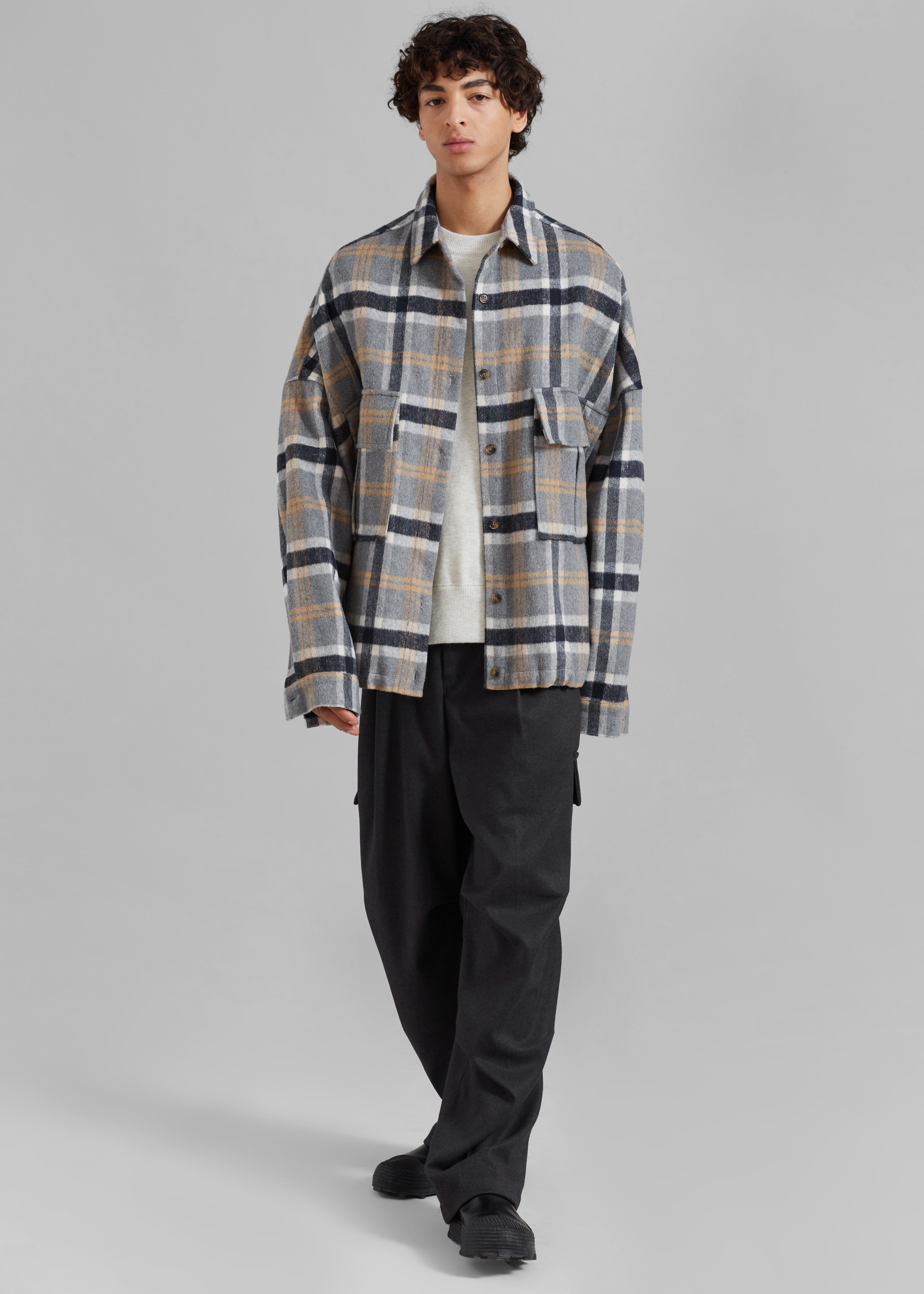 Keaton Flannel Pocket Overshirt - Checked Grey - 2
