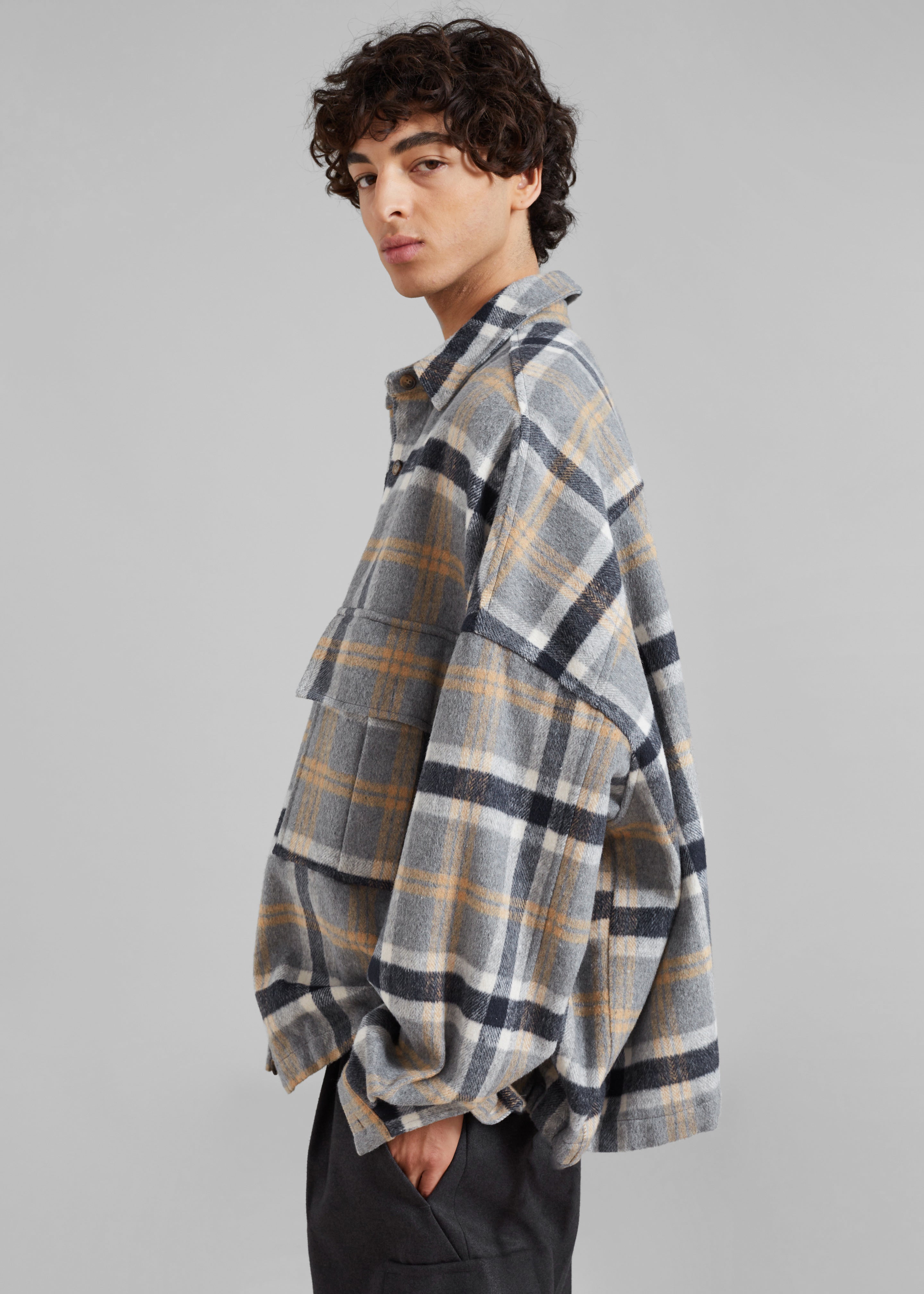 Keaton Flannel Pocket Overshirt - Checked Grey - 3