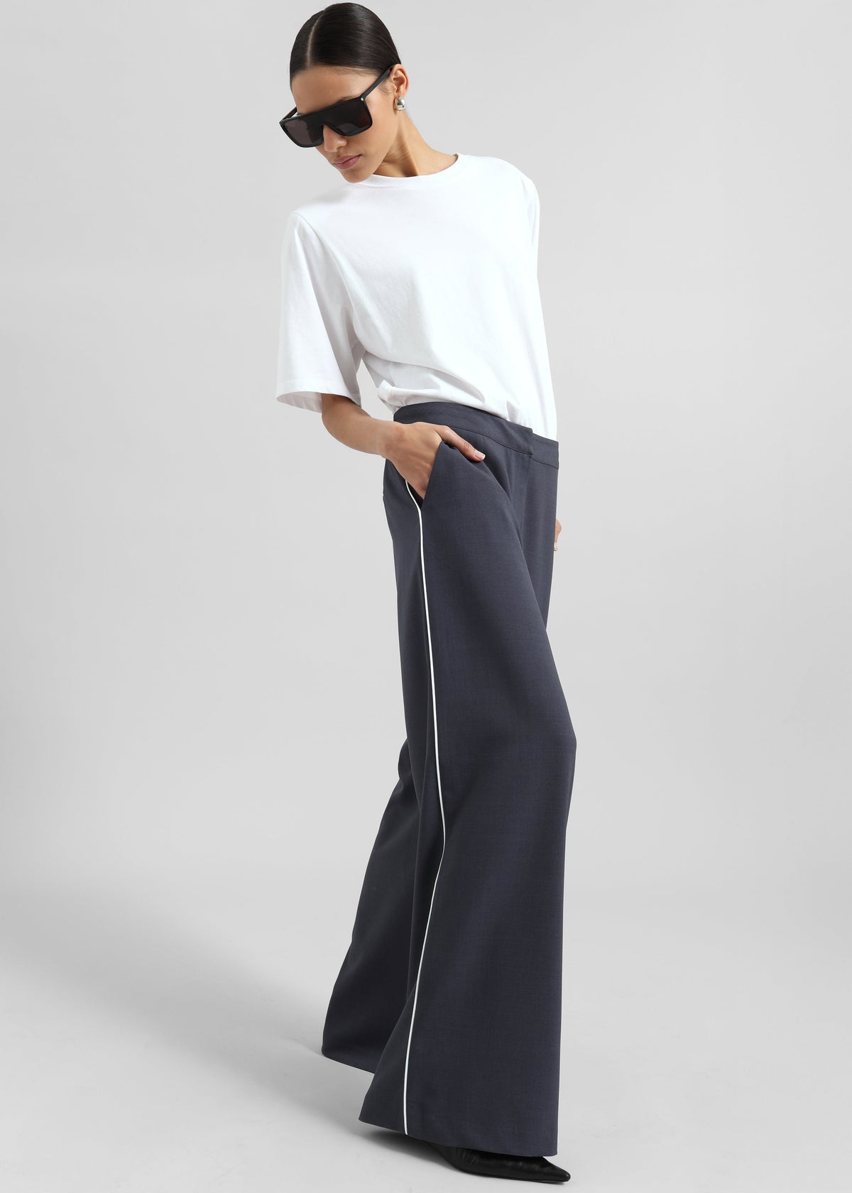 Kemi Contrast Trim Pants - Dark Blue - 1