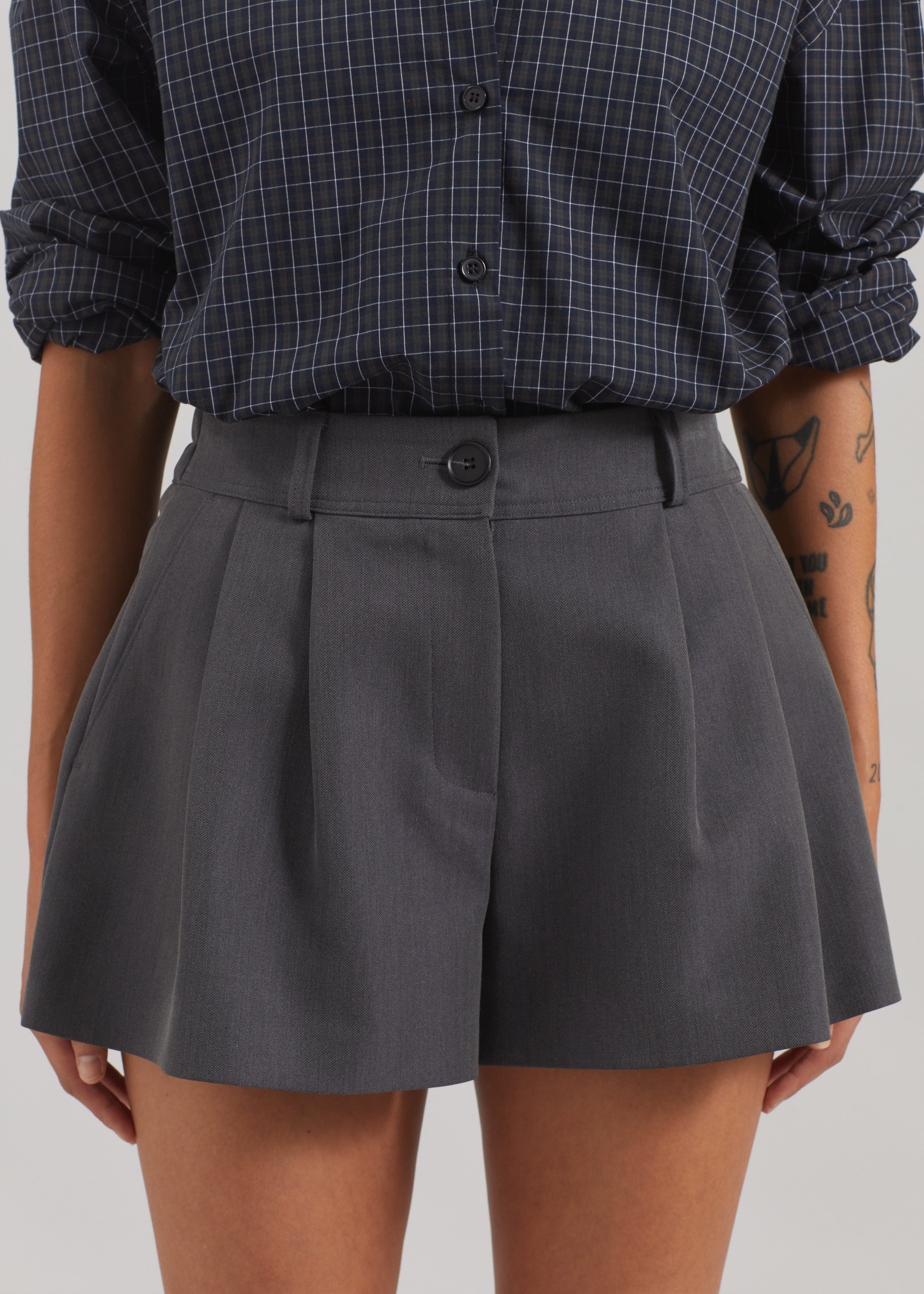 Kinsley Mini Shorts - Grey - 4