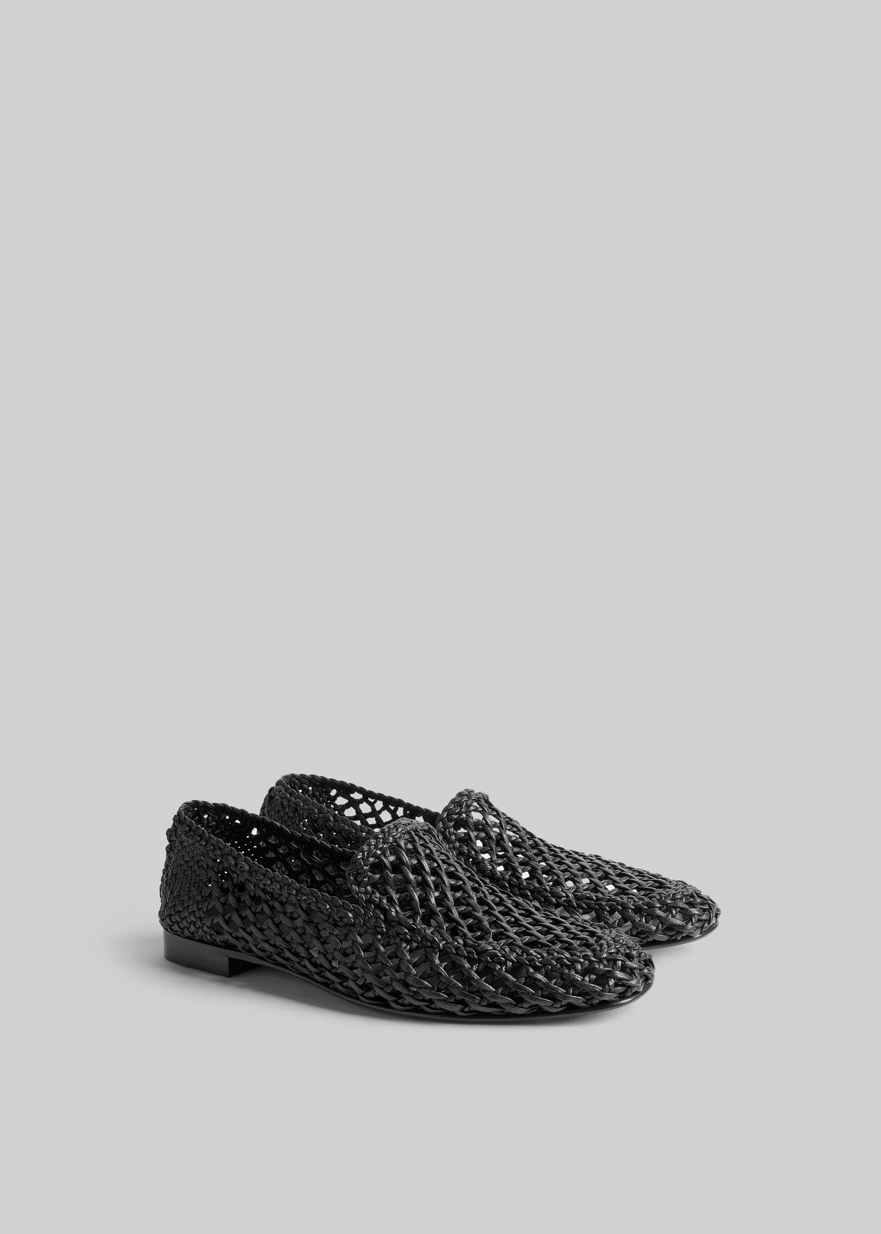 【LE MONDE BERYL】ストラップ付シューズ 36 1/2 ブラック Le Monde Beryl Soft Knotted Loafers - Black – The Frankie Shop Europe