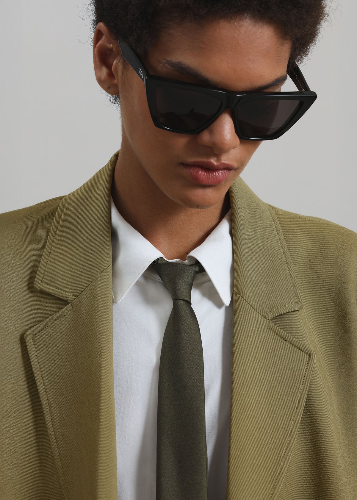 Lene Tie - Khaki - 1