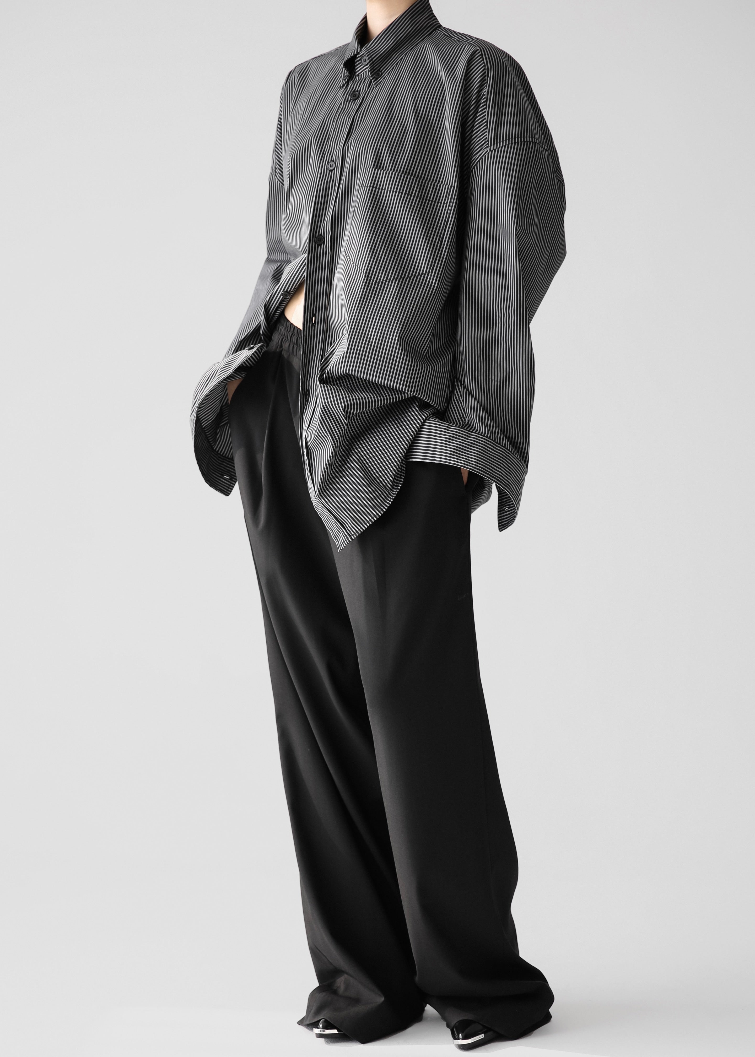 Lioris Oversized Shirt - Black/White Stripe - 7