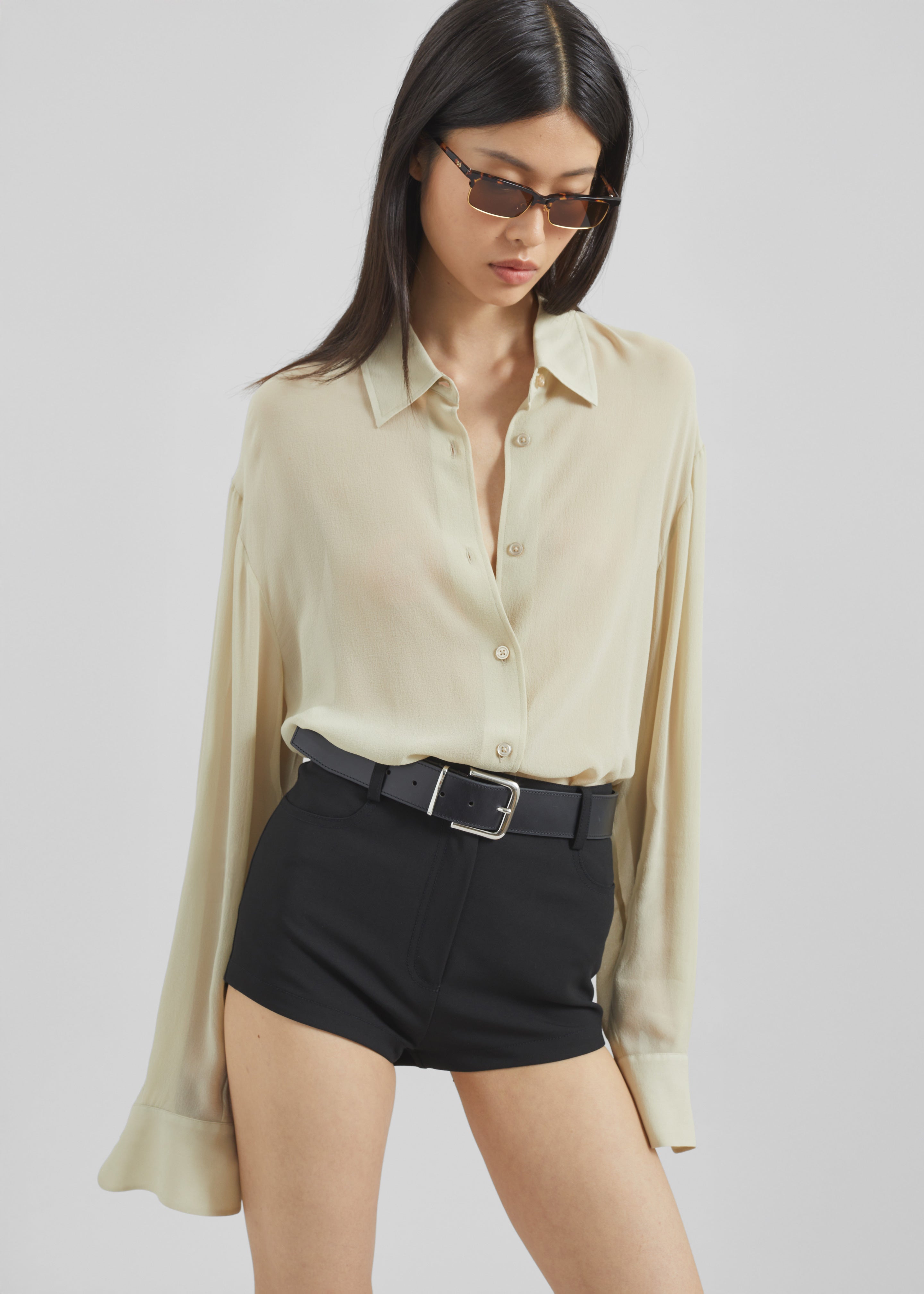 Loen Hot Pants - Black - 5