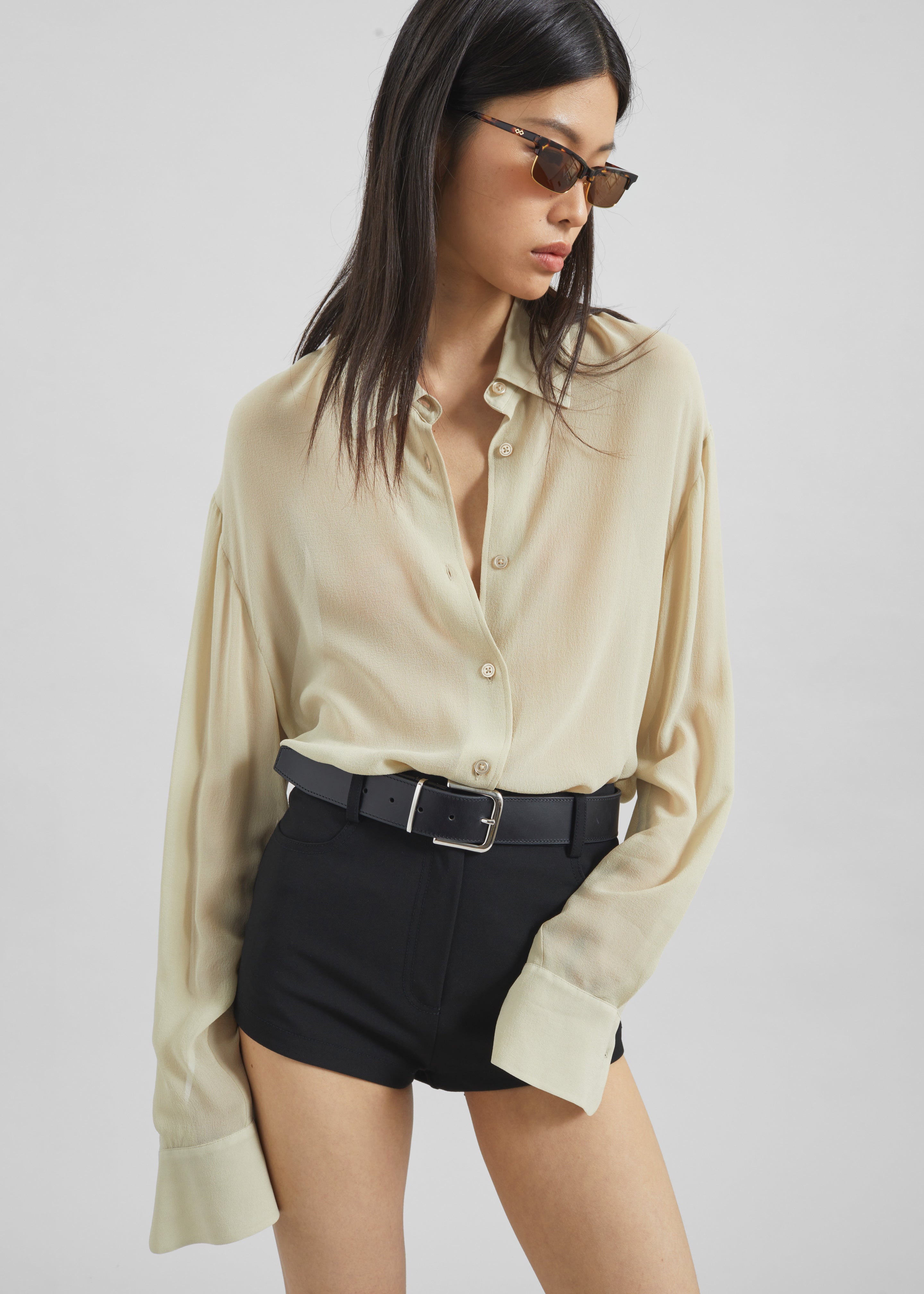 Loen Hot Pants - Black - 4