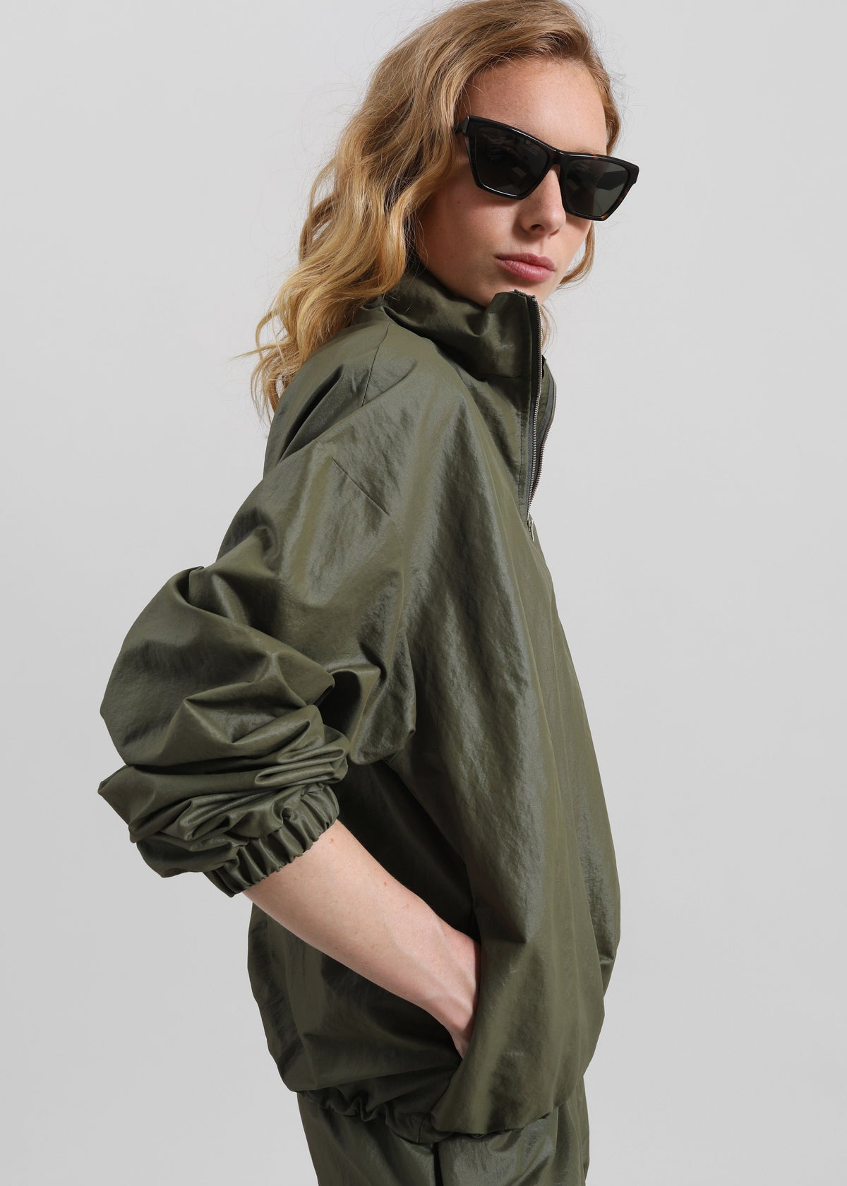 Majvik Windbreaker Anorak - Olive - 4