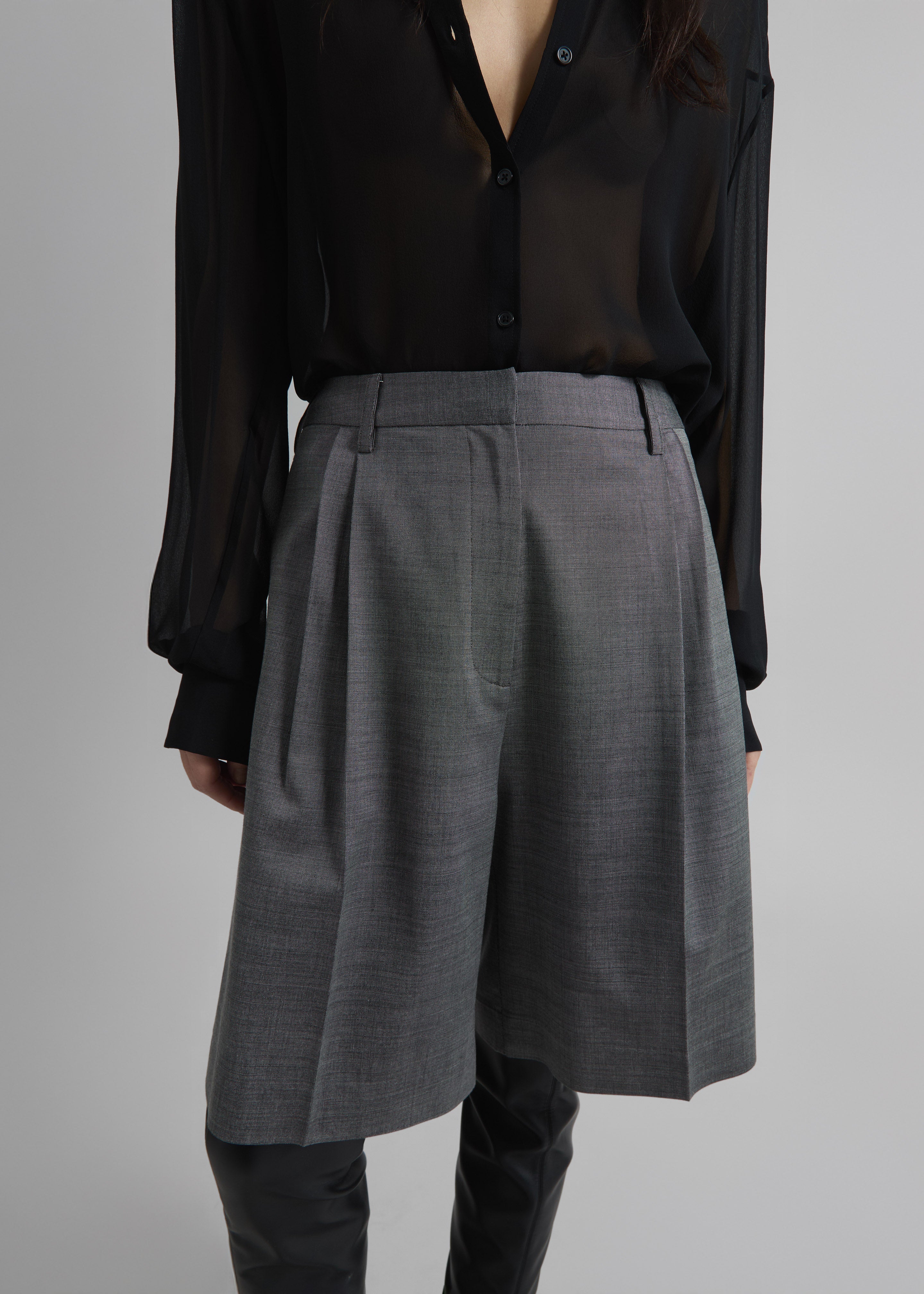 Marfa Pleated Bermuda Shorts - Grey Melange - 5