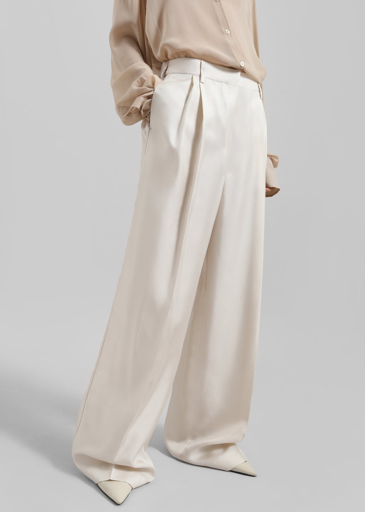 Marfa Pleated Silk Trousers - Ivory - 4