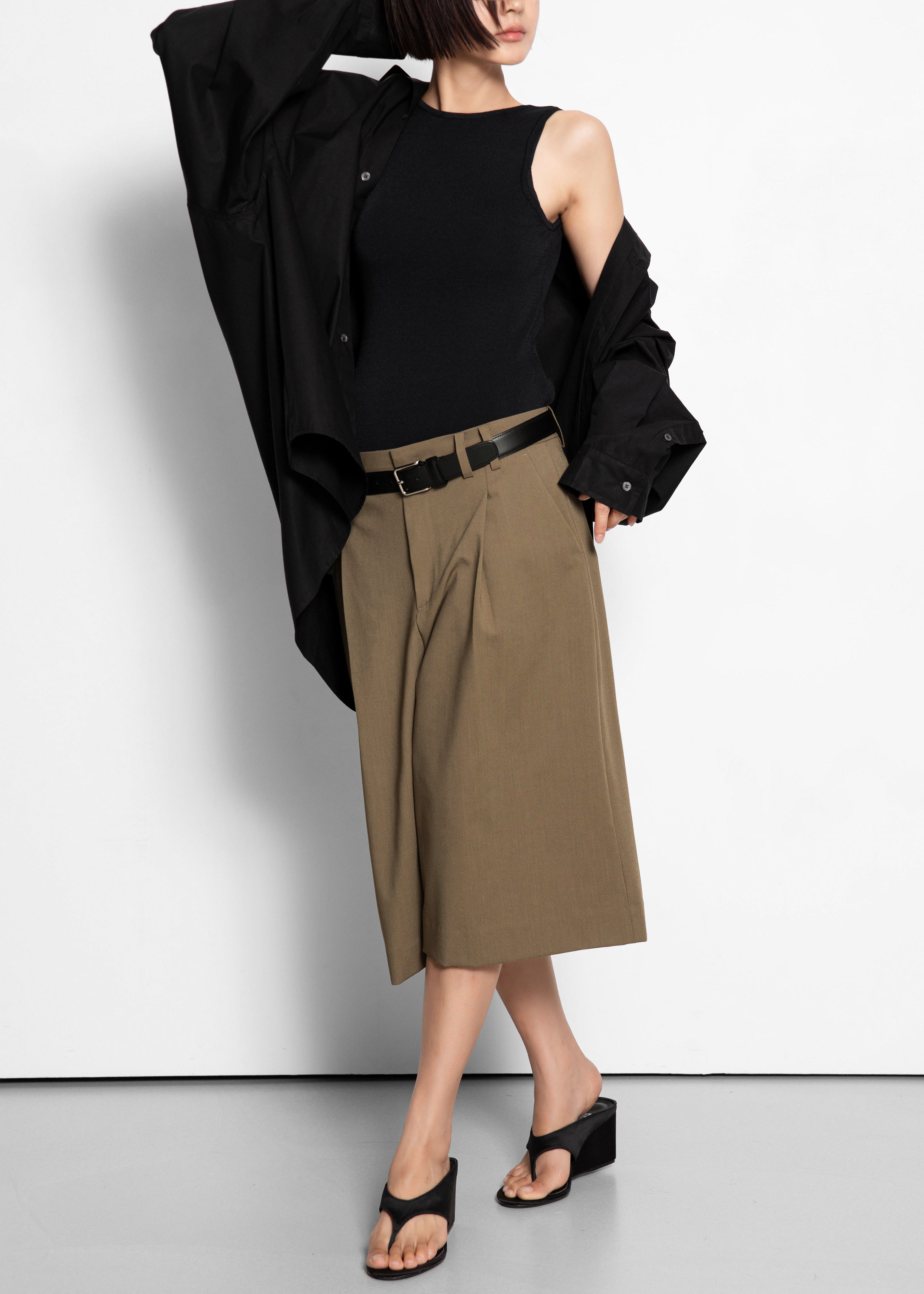 Meldert Bermuda Shorts - Khaki Brown - 3