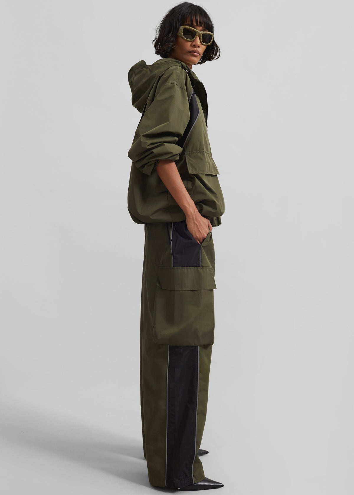 Navan Windbreaker Cargo Jacket - Khaki - 2