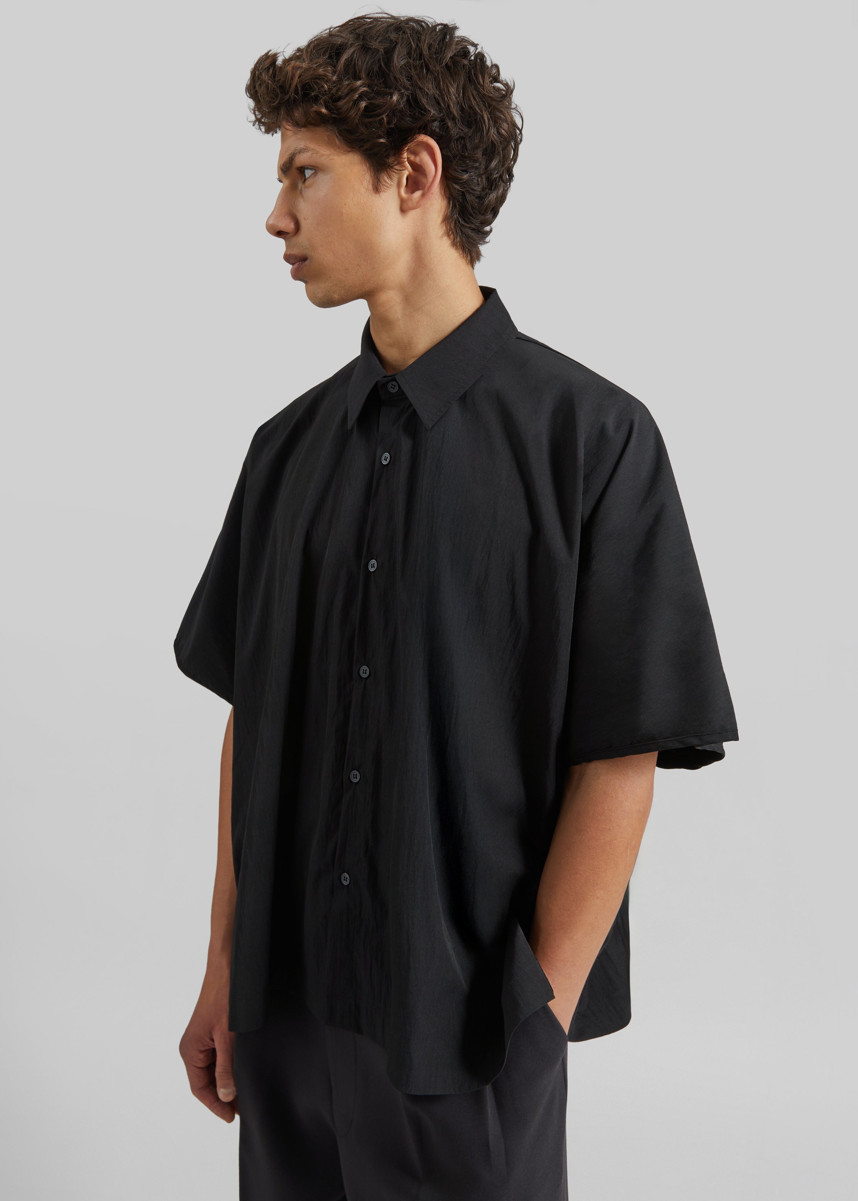 Nordwood Dolman Sleeve Shirt - Black – The Frankie Shop Europe
