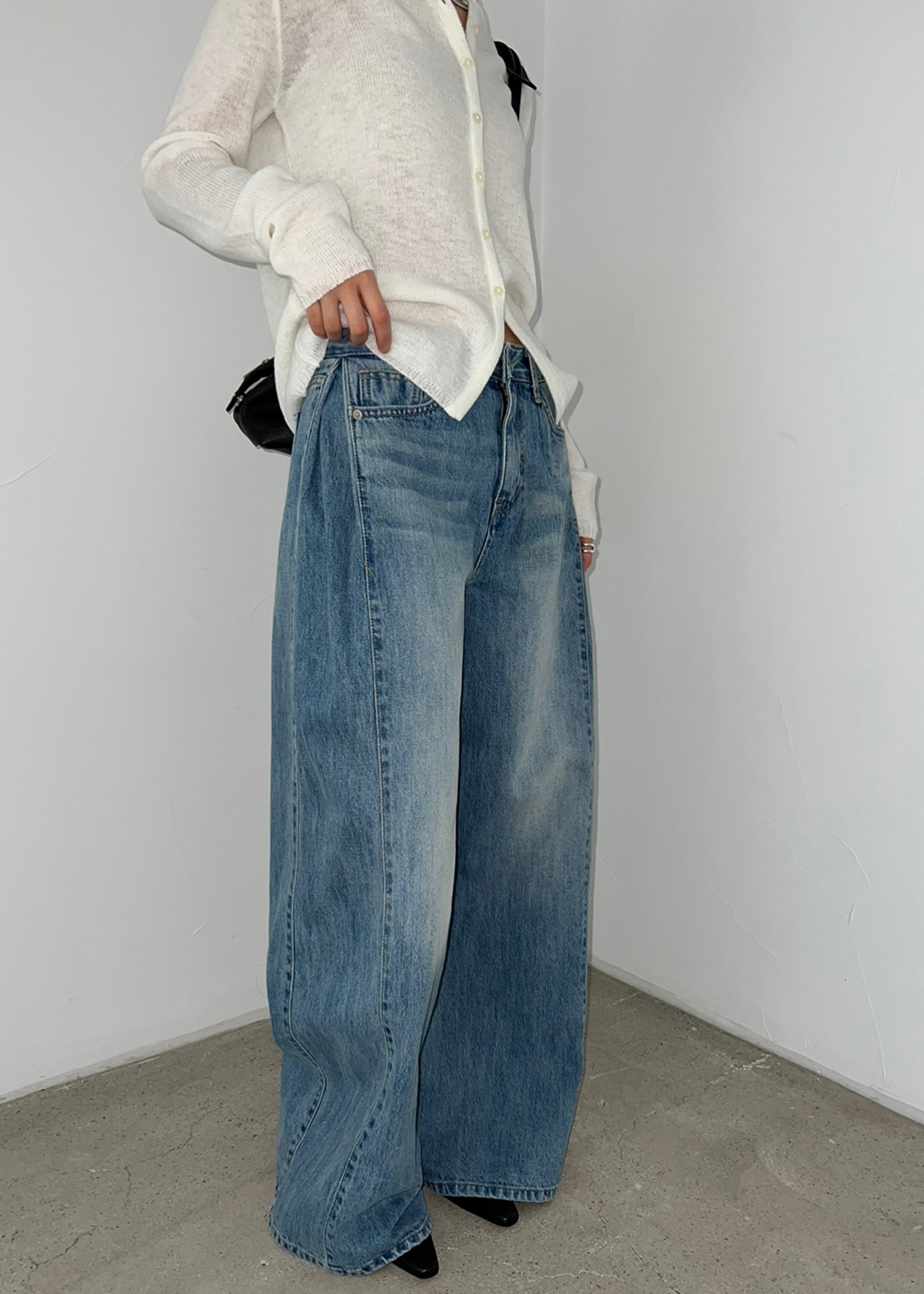 Oakley Wide Leg Jeans - Blue Wash - 11