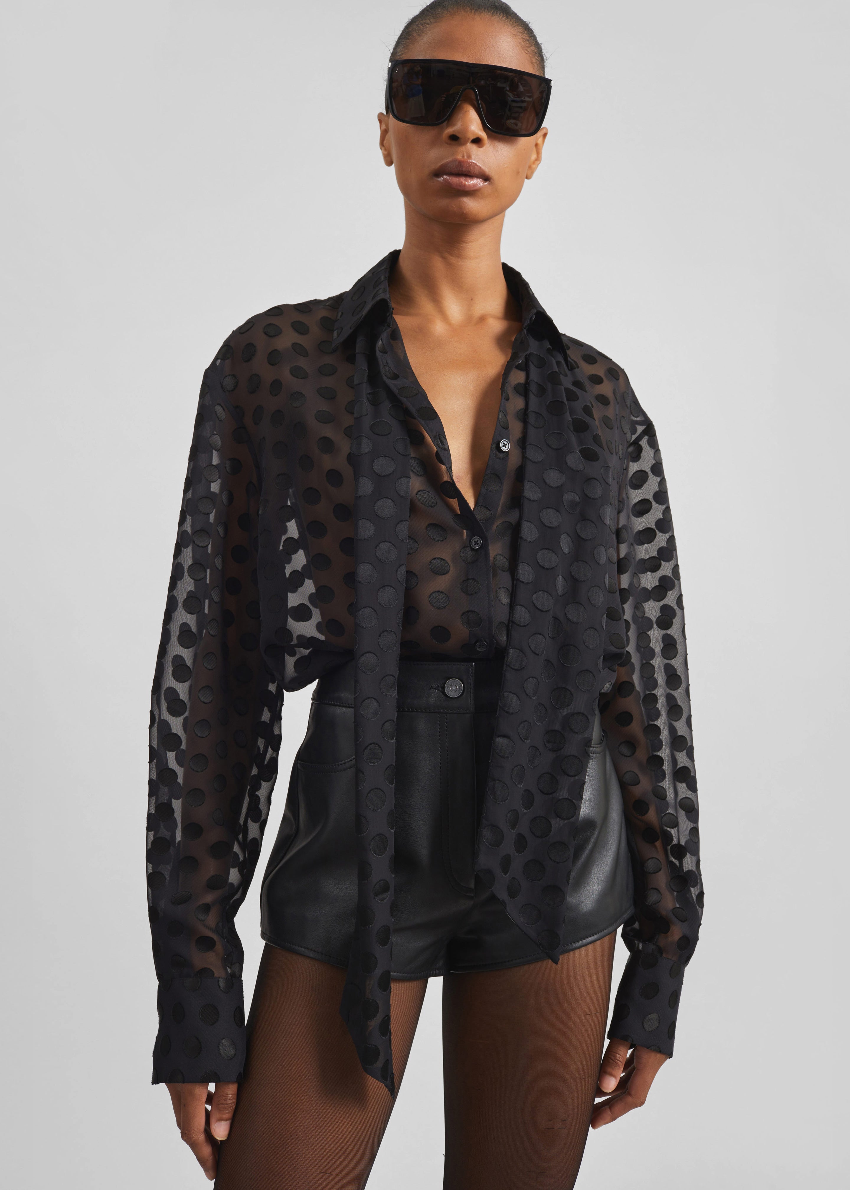 Peri Sheer Tie-Neck Shirt - Black Polka Dot – The Frankie Shop Europe