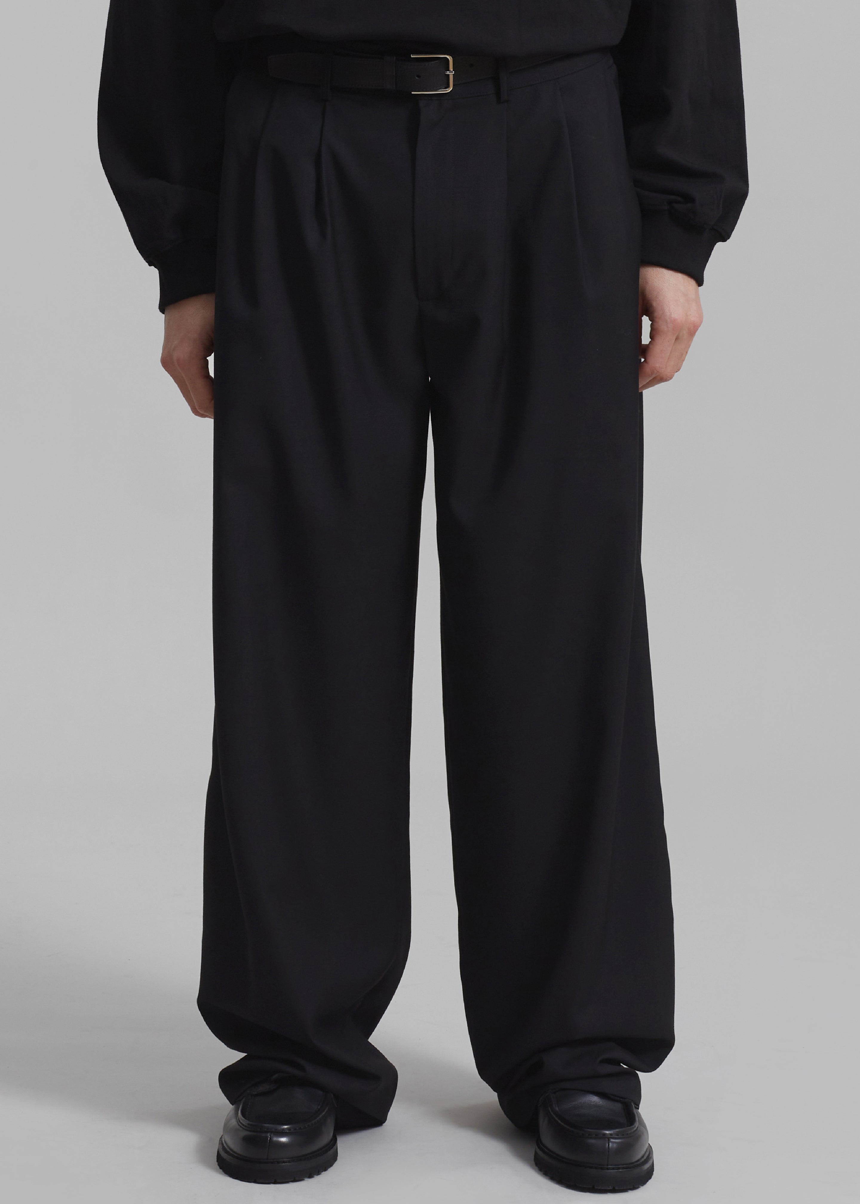 Peyton Pleated Pants - Black - 1