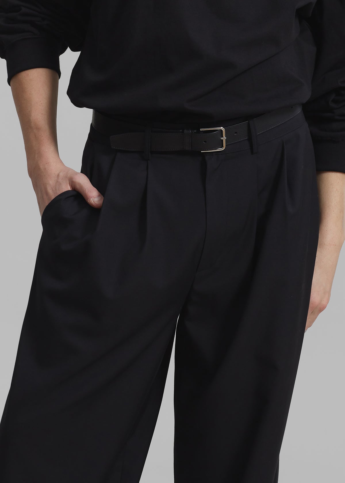 Peyton Pleated Pants - Black - 3