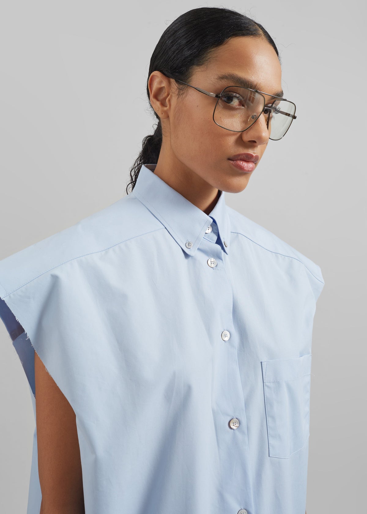 Quenin Sleeveless Button Down Shirt - Light Blue - 4