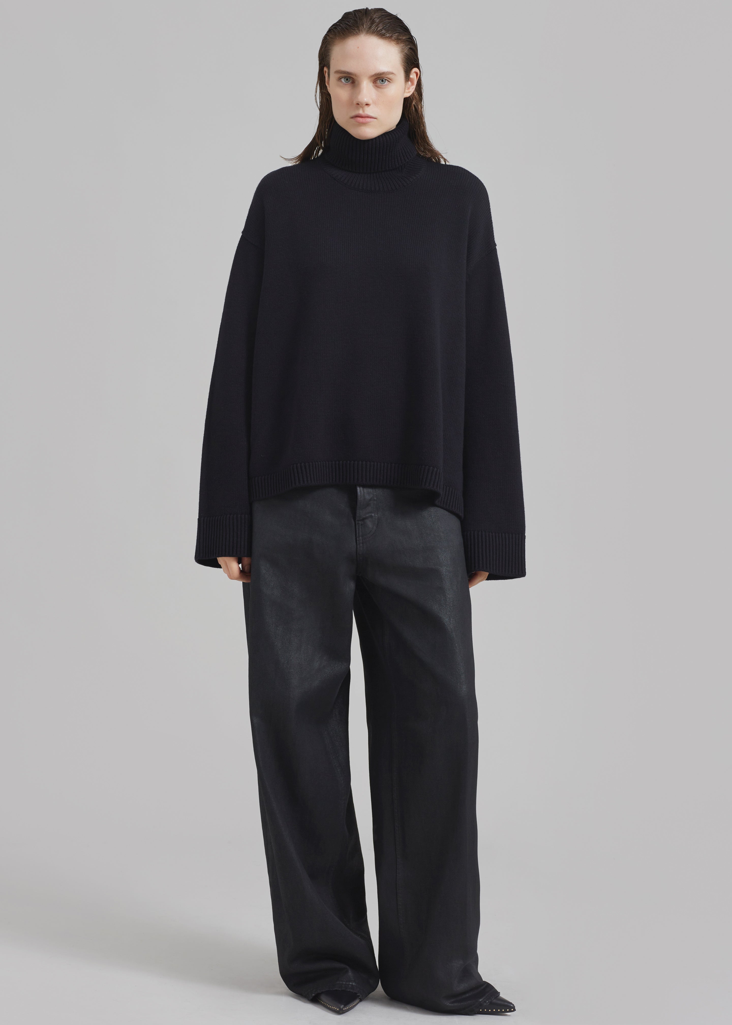 Rhea Trapeze Turtleneck - Black - 14