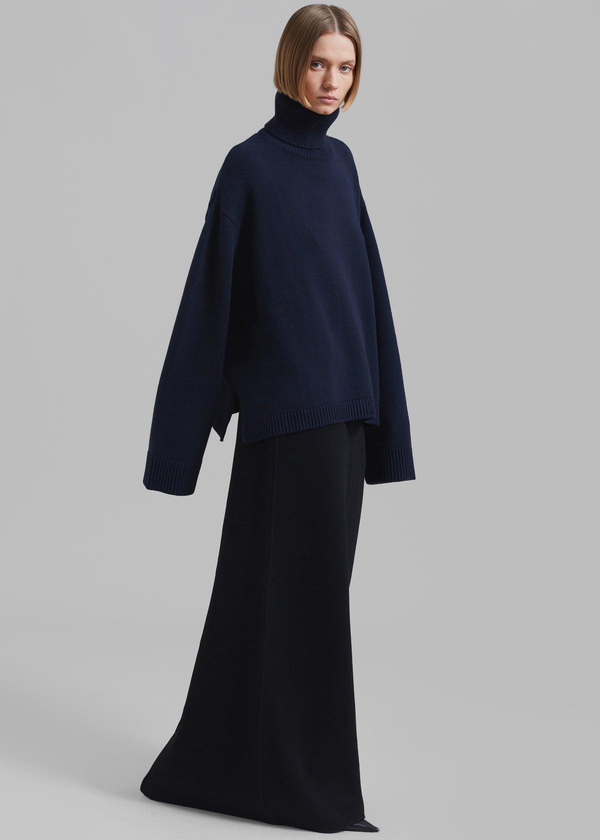 Rhea Trapeze Turtleneck - Navy - 3