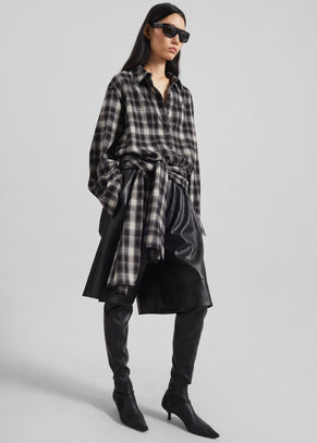 Risarven Faux Leather Bermuda Shorts - Black