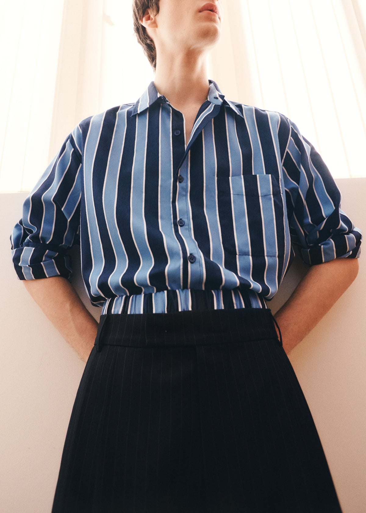 Sinclair Neck Tie Shirt - Navy Stripe - 8
