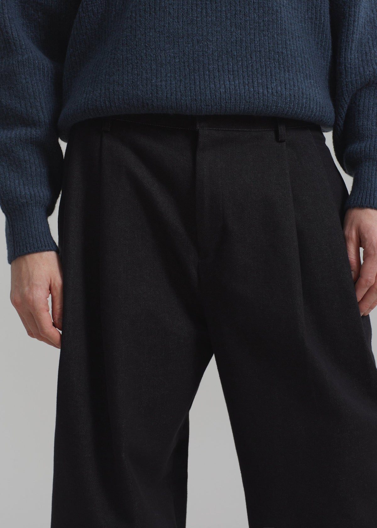 Stephen Pleated Denim Trousers - Black - 2